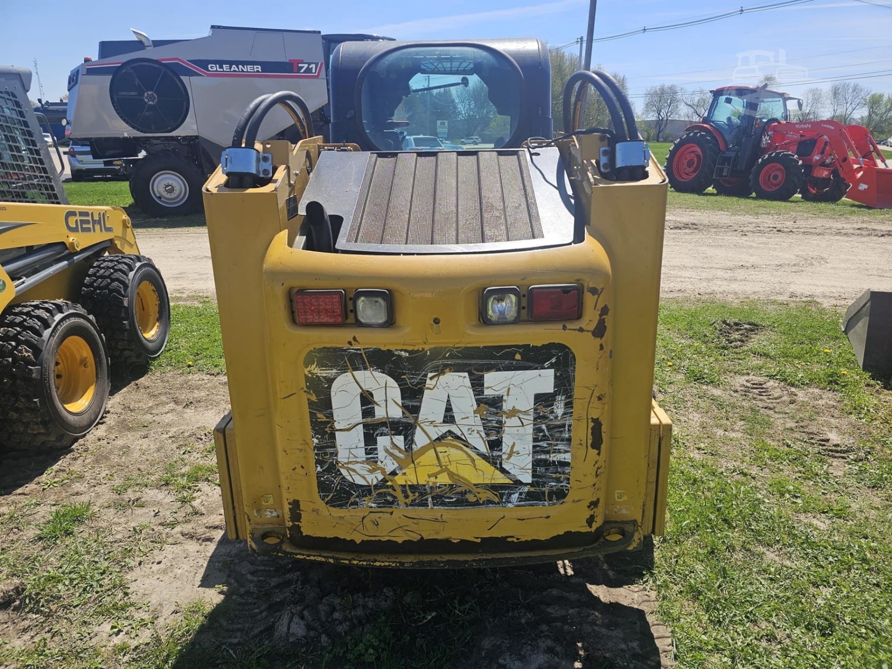 2013 Caterpillar 246C Skid Steer Loaders for sale in Waverly, IA - listing photo 5 of 8