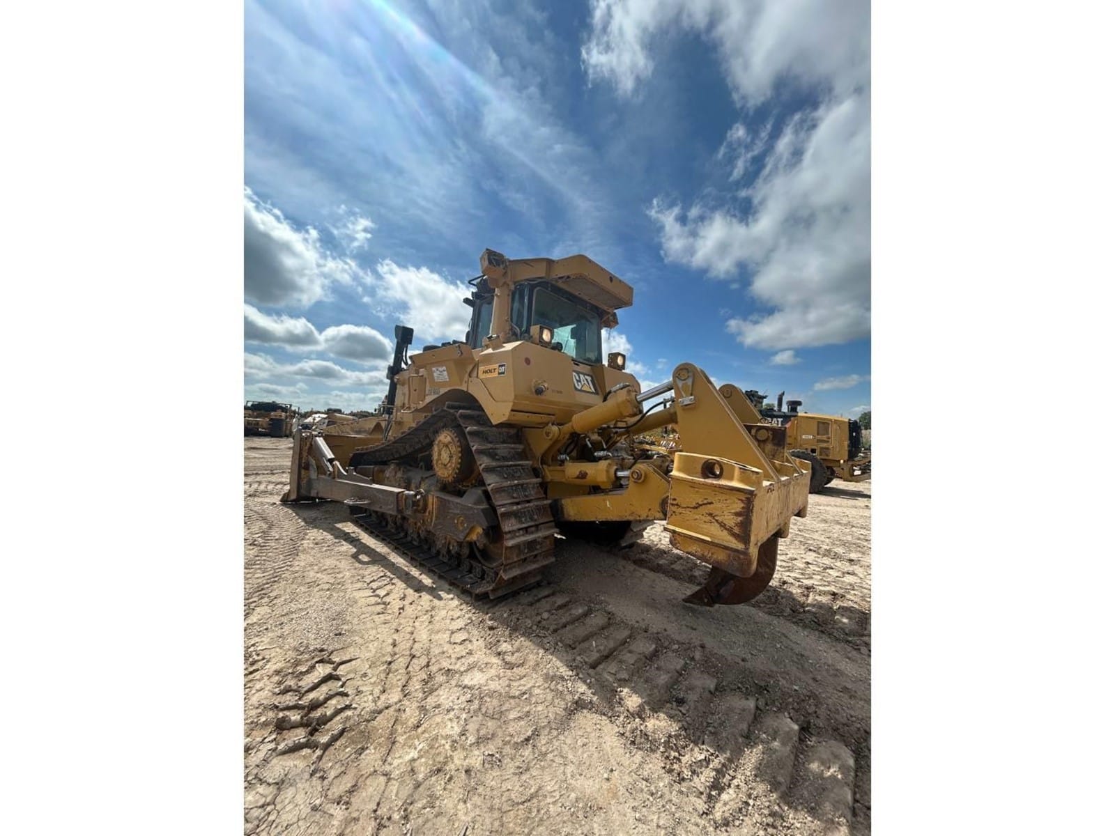 2013 Caterpillar D8 Dozers for sale in San Antonio, TX - listing photo 4 of 8