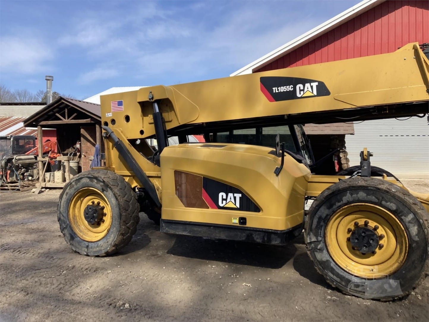 2013 Caterpillar TL1055C Telehandlers Forklifts for sale in Greenfield Center, NY - listing photo 9 of 10