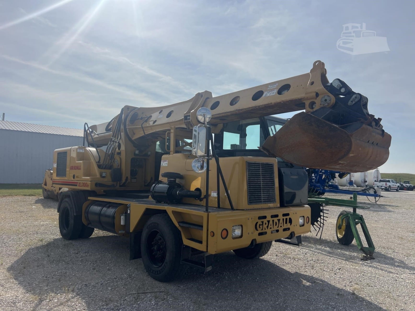2013 Gradall XL3100 IV Excavators for sale in Washington, IN - listing photo 3 of 8