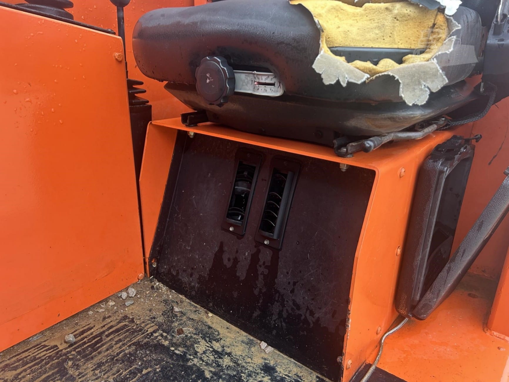 2013 JLG 6042 Telehandlers Forklifts for sale in Manchester, IA - listing photo 26 of 95