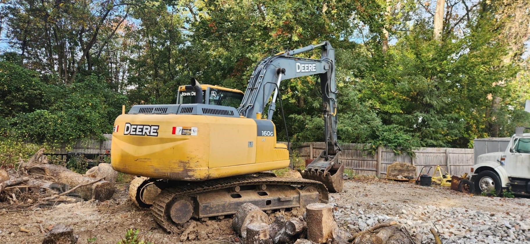 2013 John Deere 160G LC Excavators for sale in Saint Charles, MO - listing photo 4 of 8