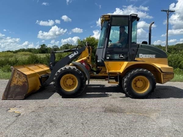 2013 John Deere 324J Wheel Loaders for sale in Severy, KS - listing photo 2 of 8