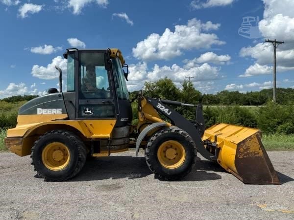 2013 John Deere 324J Wheel Loaders for sale in Severy, KS - listing photo 6 of 8