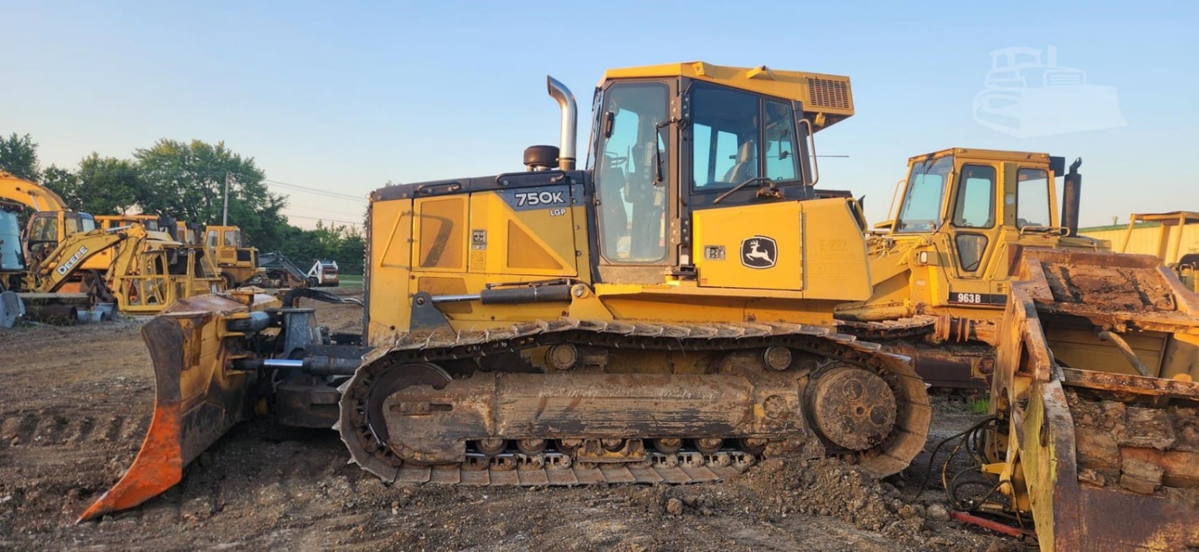 2013 John Deere 750K LGP Dozers for sale in Saint Charles, MO - listing photo 2 of 8