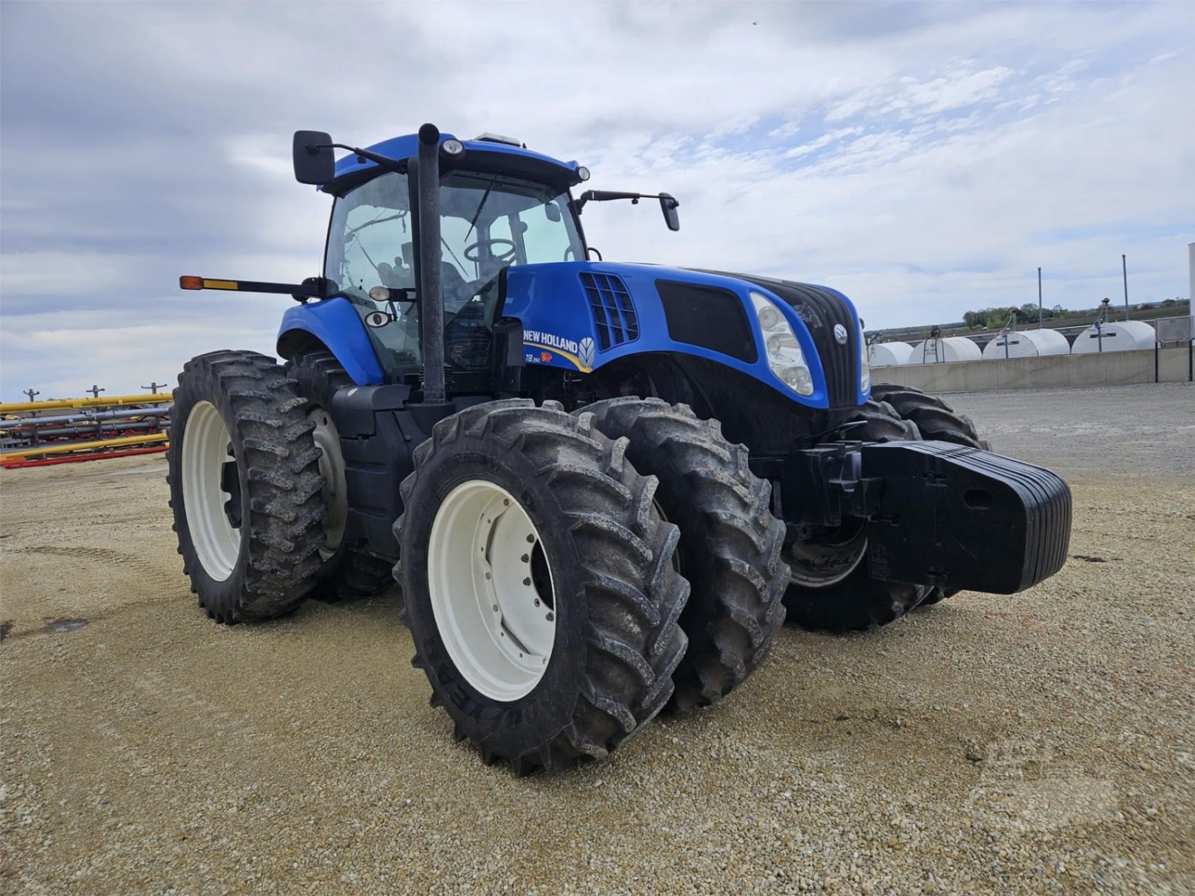 2013 New Holland T8.390 Field Tractors Power for sale in Cedar Falls, IA - primary listing photo of 9