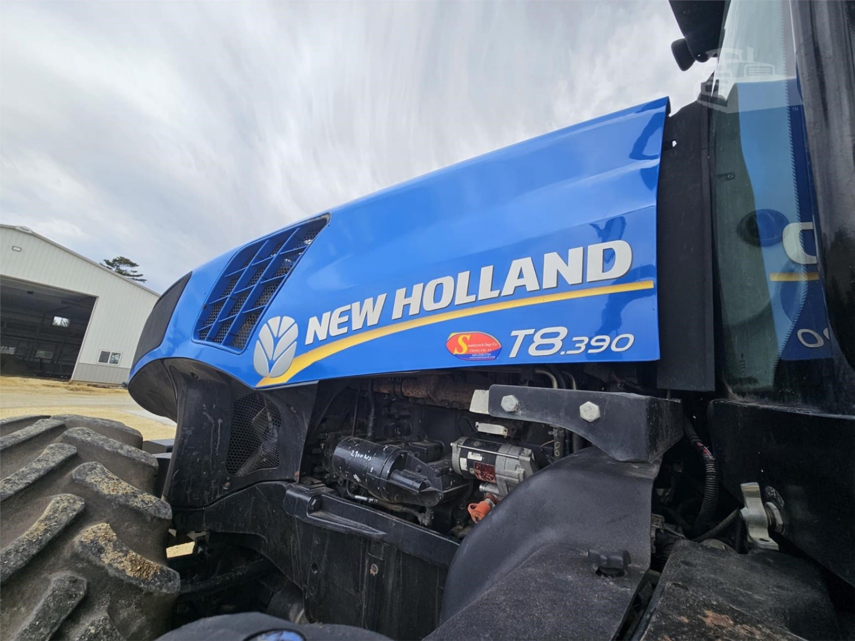 2013 New Holland T8.390 Field Tractors Power for sale in Cedar Falls, IA - listing photo 2 of 9