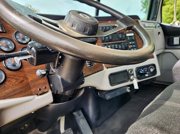 2013 Western Star 4900 Vacuum Truck Hydrovac Combo Jet for sale in Dubuque, IA - listing photo 14 of 19