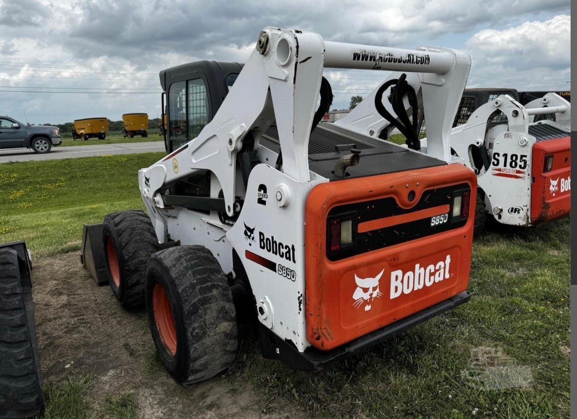 2014 Bobcat S850 Skid Steer Loaders for sale in City, IA - listing photo 3 of 3