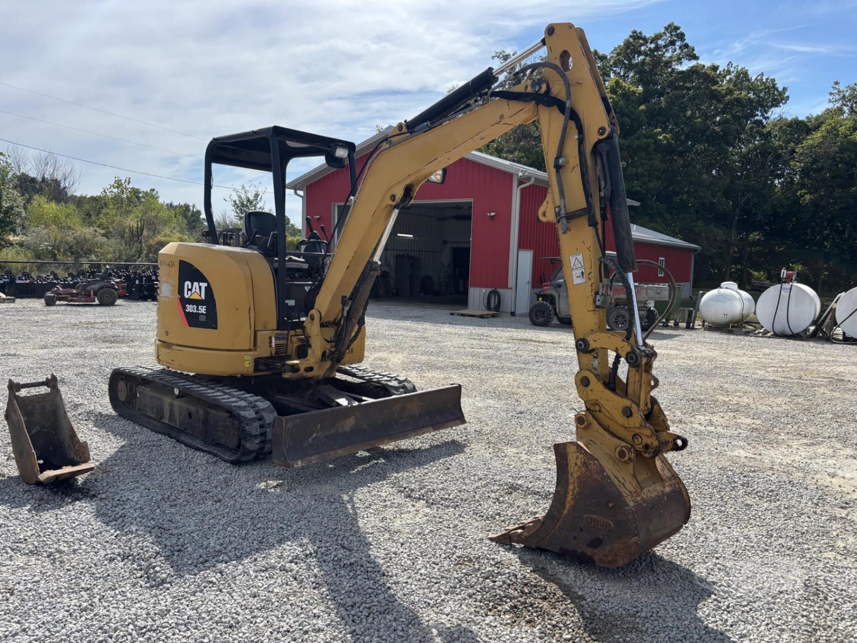 2014 Caterpillar 303.5 CR Excavators for sale in Jewett, IL - listing photo 7 of 8