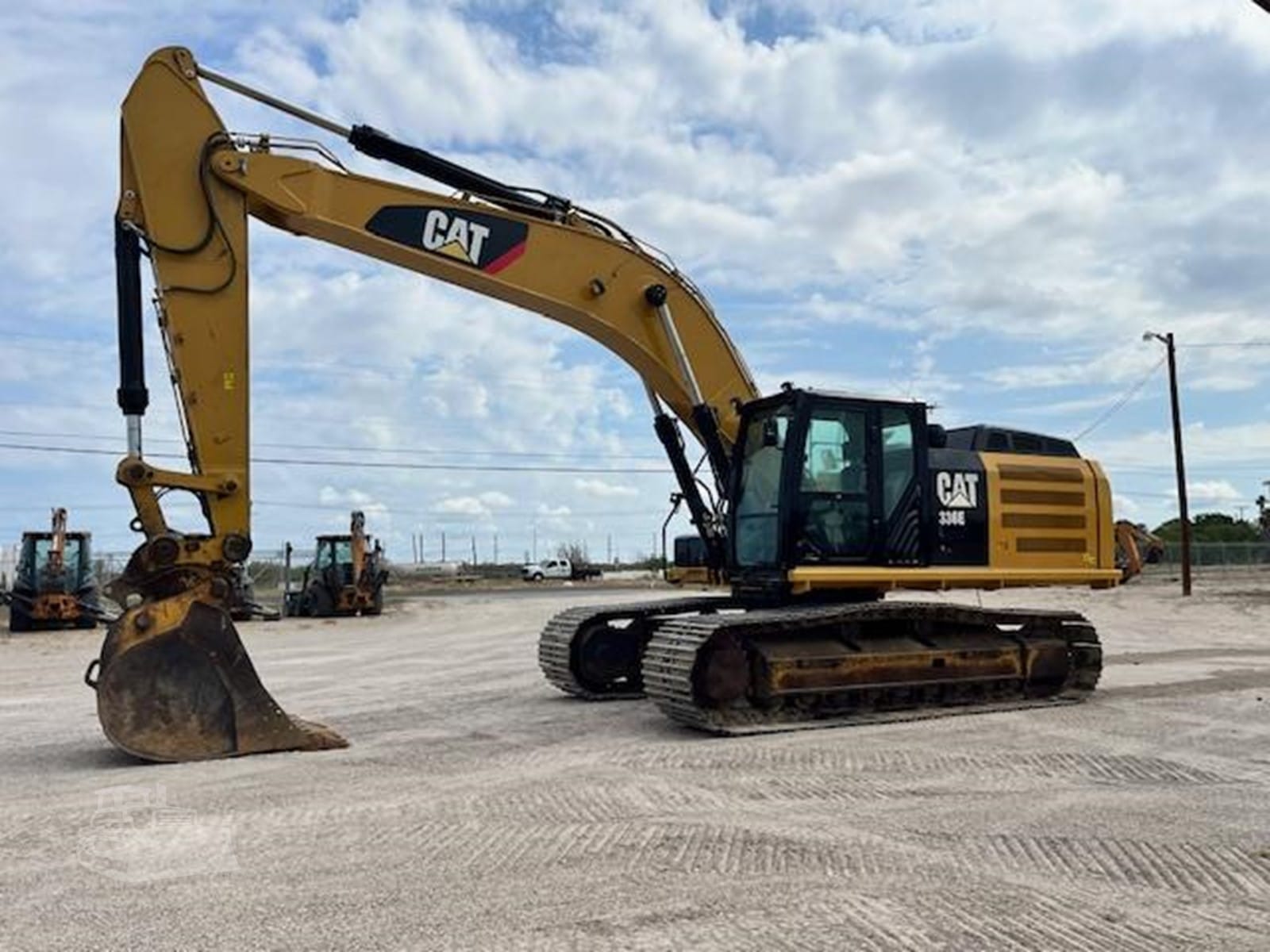 2014 Caterpillar 336EL Excavators for sale in Del Rio, TX - primary listing photo of 8