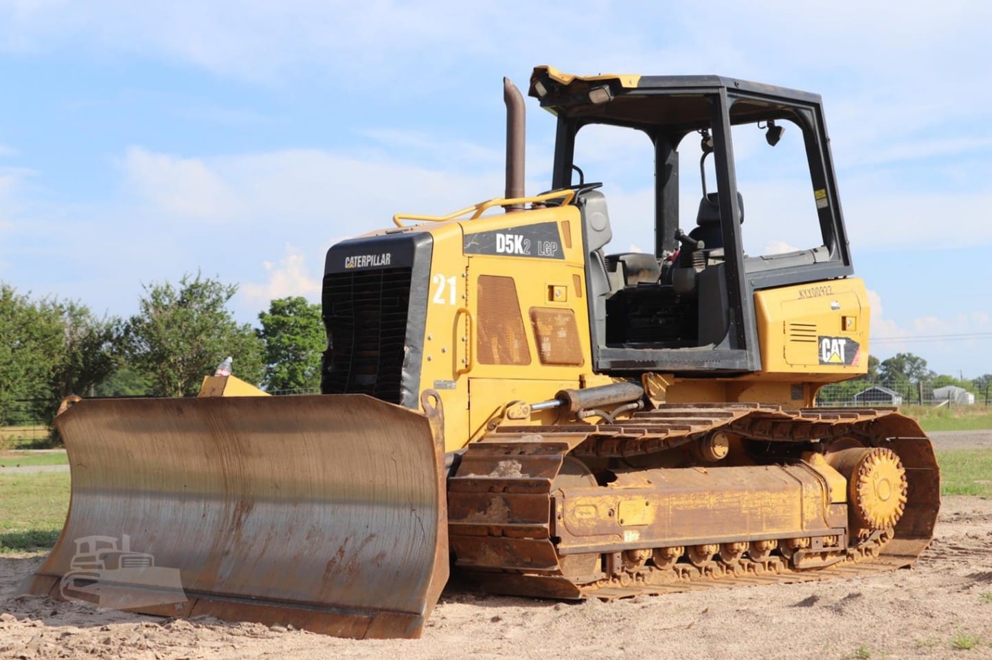 2014 Caterpillar D5K2 LGP Dozers for sale in Lindale, TX - primary listing photo of 6