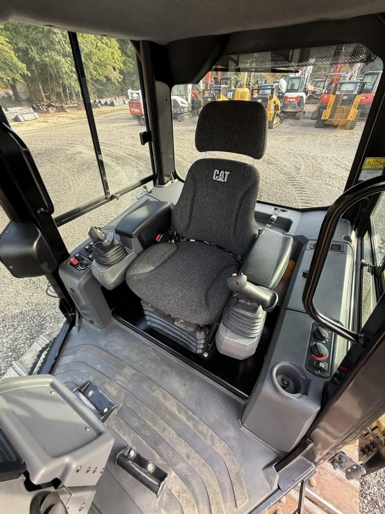2014 Caterpillar D5K2 XL Dozers for sale in Dover, DE - listing photo 9 of 10