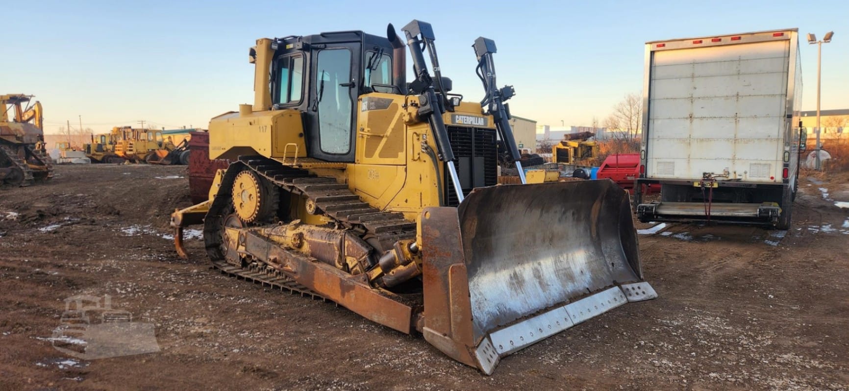2014 Caterpillar D6T XL Dozers for sale in Saint Charles, MO - listing photo 2 of 8