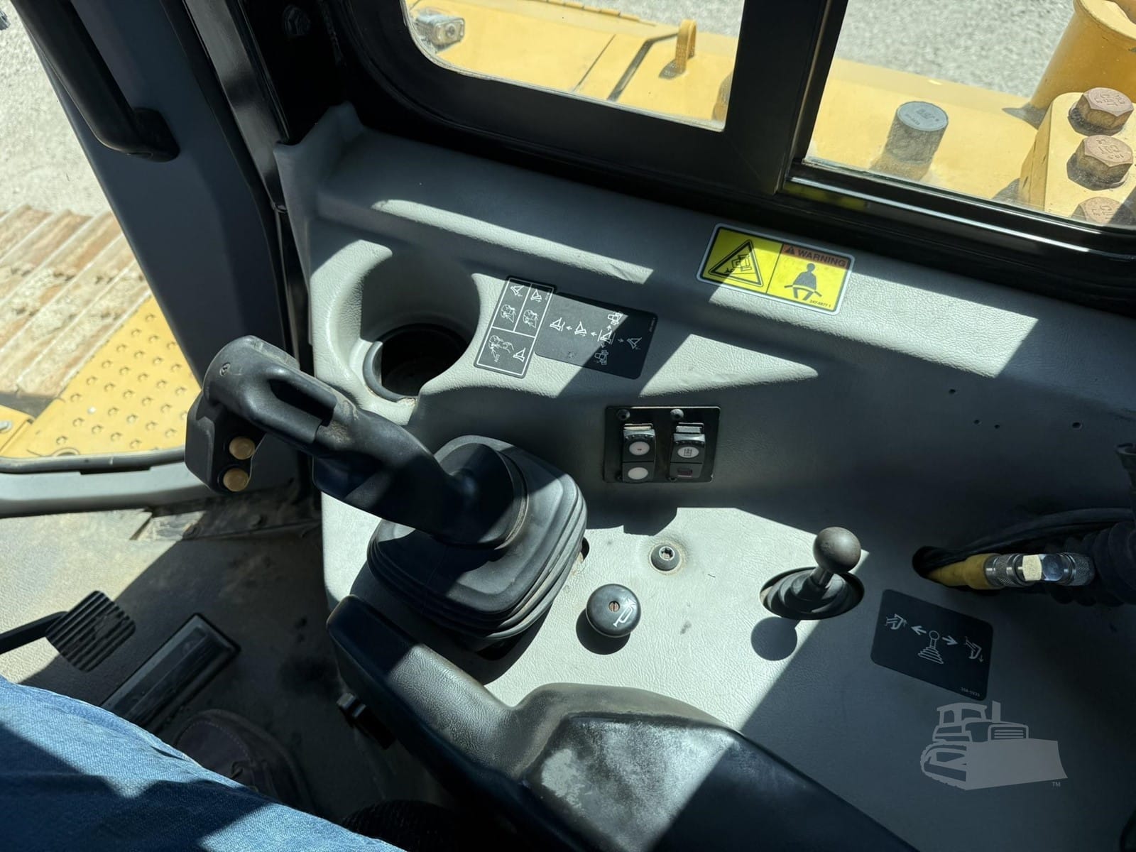 2014 Caterpillar D6T XW Dozers for sale in Anita, IA - listing photo 7 of 8