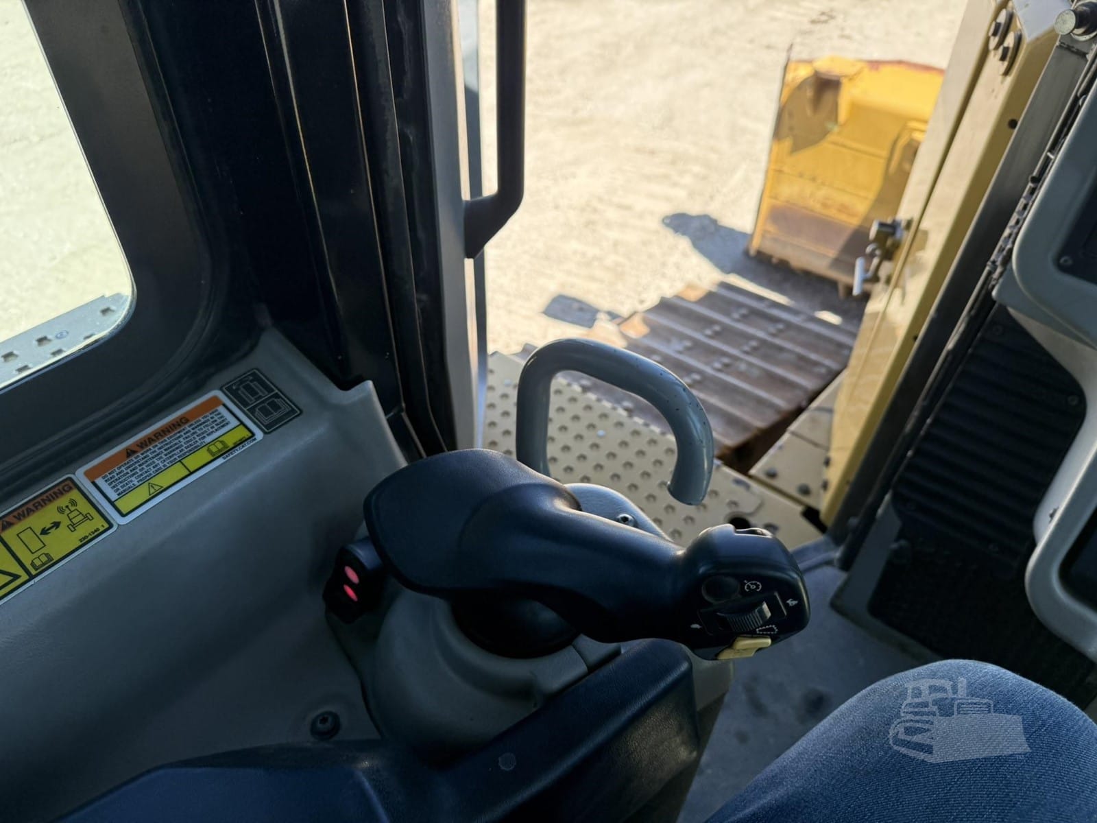 2014 Caterpillar D6T XW Dozers for sale in Anita, IA - listing photo 8 of 8