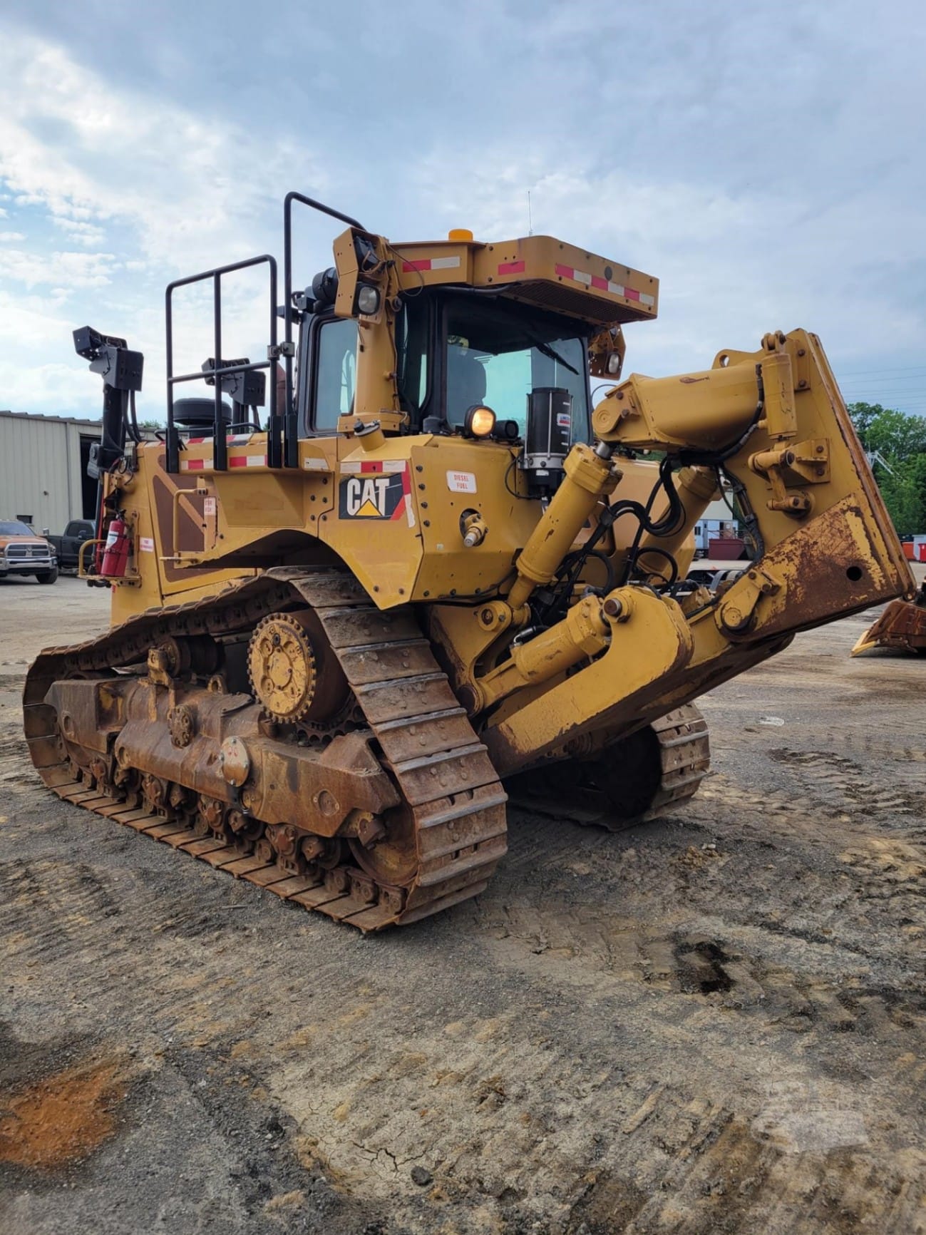 2014 Caterpillar D8T Dozers for sale in Akron, OH - listing photo 2 of 4