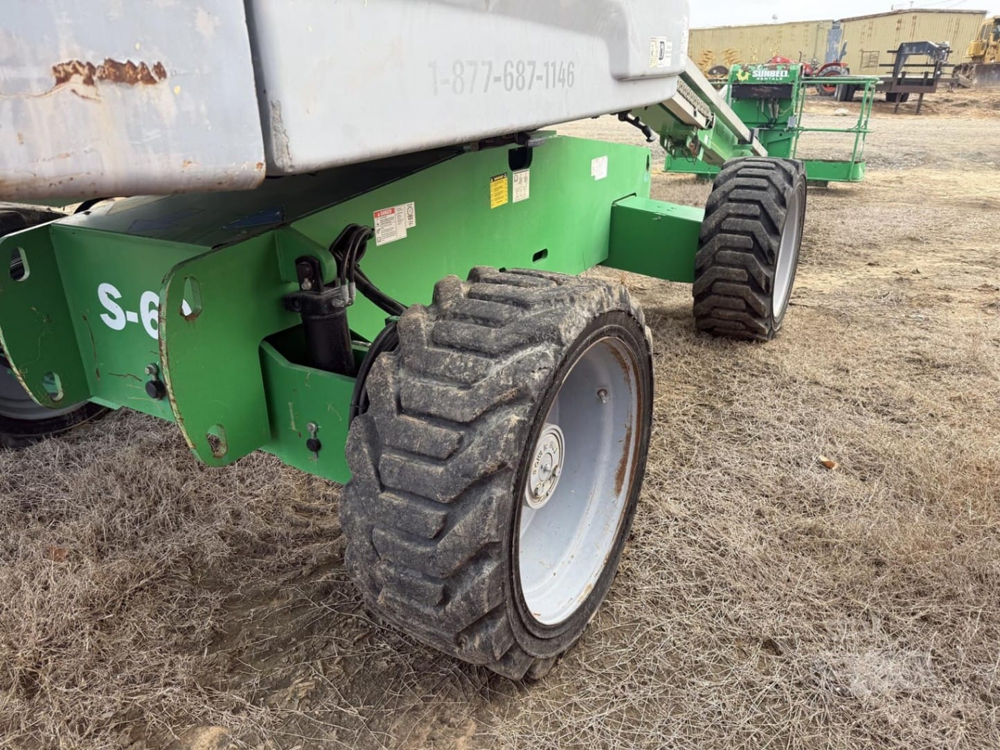 2014 Genie S60X Telescopic Boom Lift Straight for sale in McAlester, OK - listing photo 7 of 8