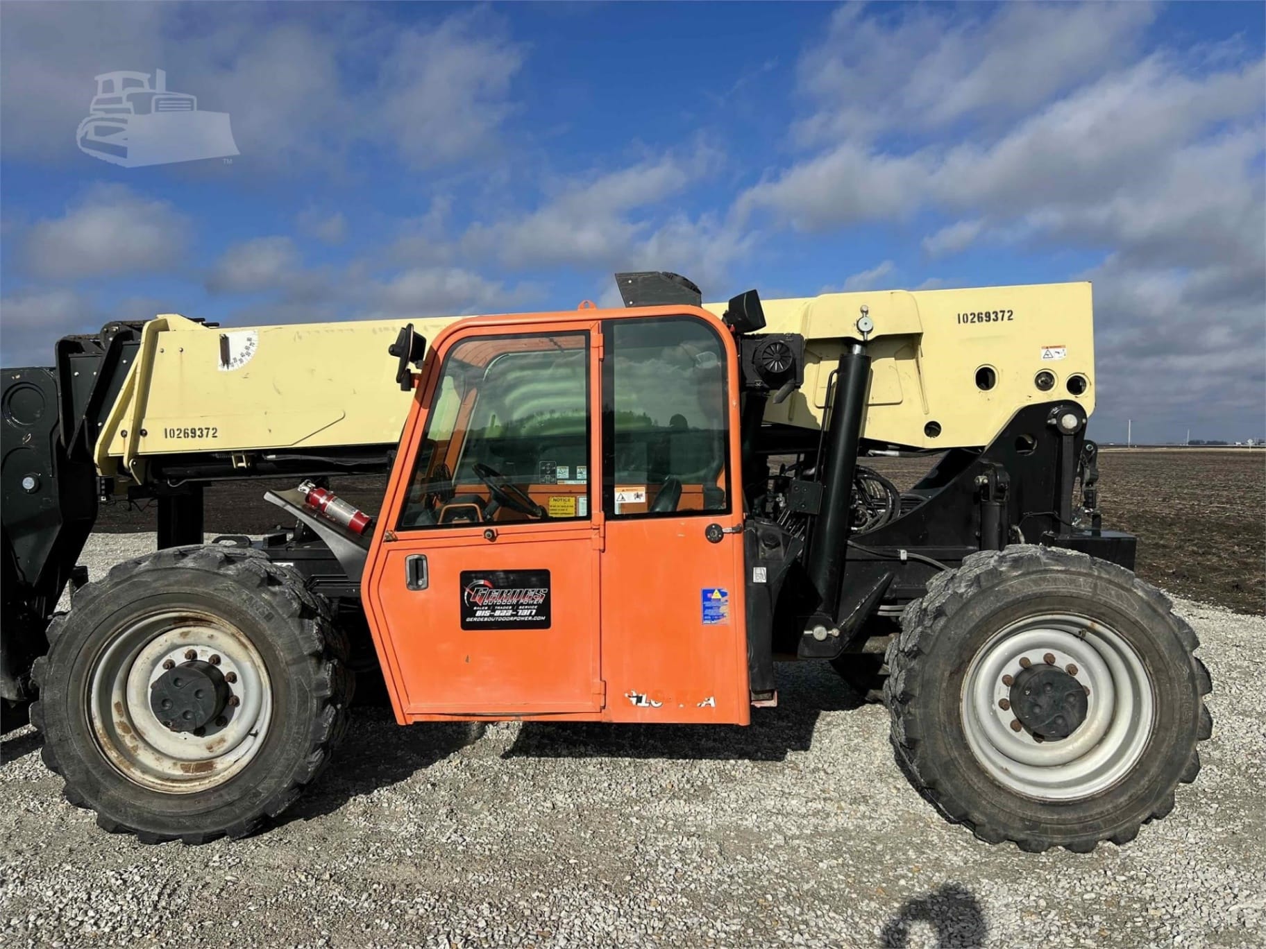 2014 JLG jlg-1055 Telehandlers Forklifts for sale in Chatsworth, IL - listing photo 5 of 8