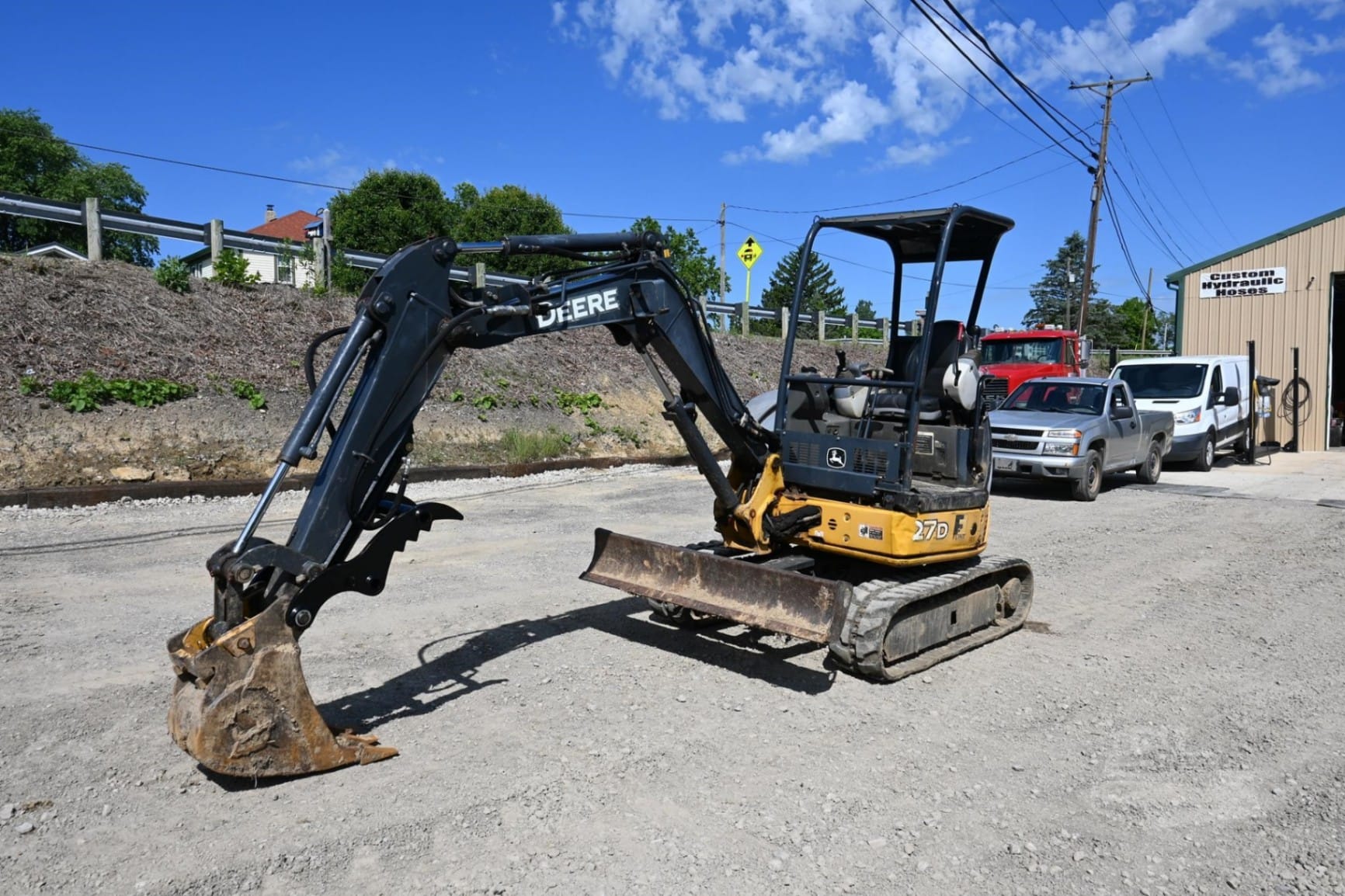 2014 John Deere 27D Excavators for sale in Bridgeport, OH - listing photo 2 of 8