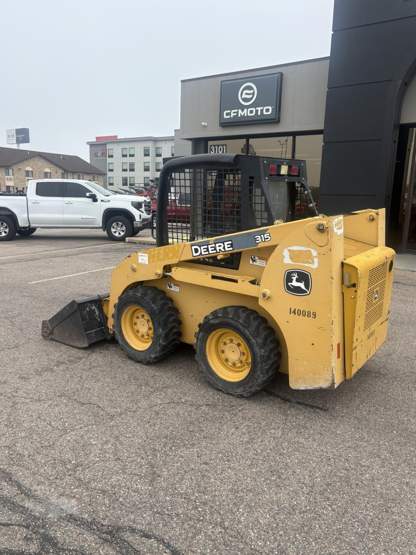 2014 John Deere 315 Skid Steer Loaders for sale in North Platte, NE - listing photo 2 of 8
