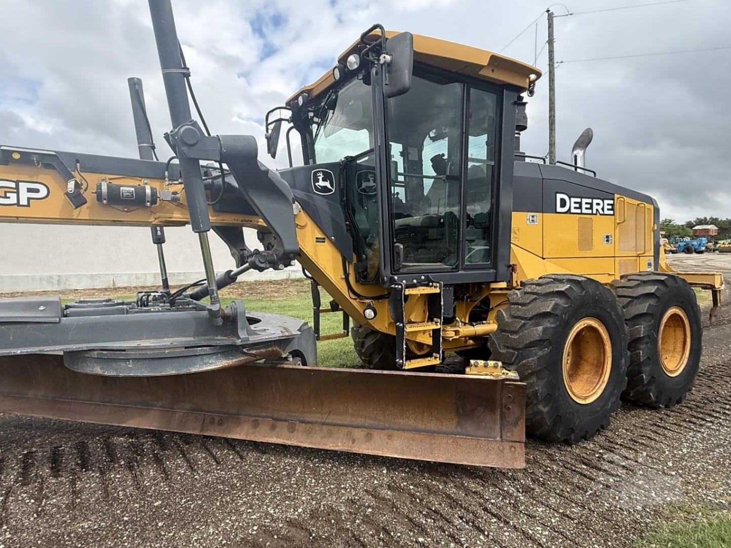 2014 John Deere 872G Motor Graders for sale in Early, TX - listing photo 3 of 8