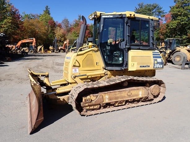 2014 Komatsu D39EX-23 Dozers for sale in Phillipston, MA - primary listing photo of 10