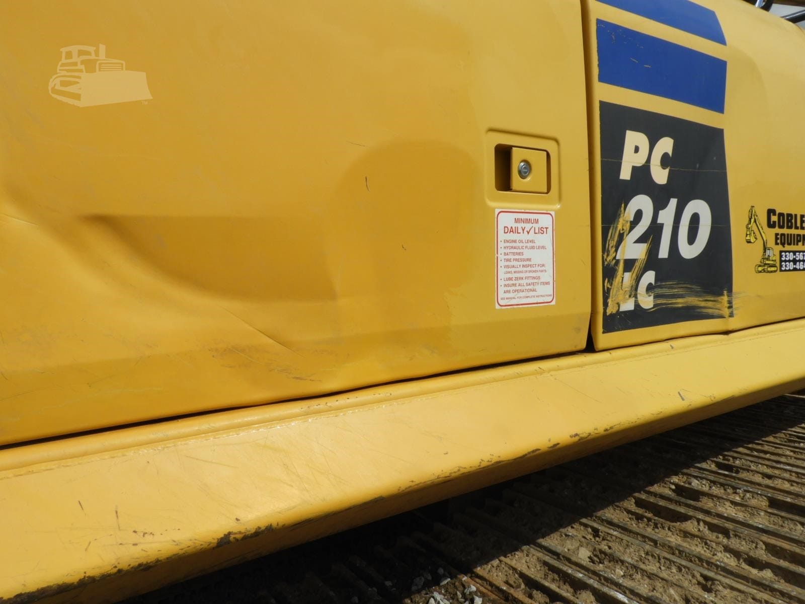 2014 Komatsu PC210 LC-10 Excavators for sale in Holmesville, OH - listing photo 4 of 8