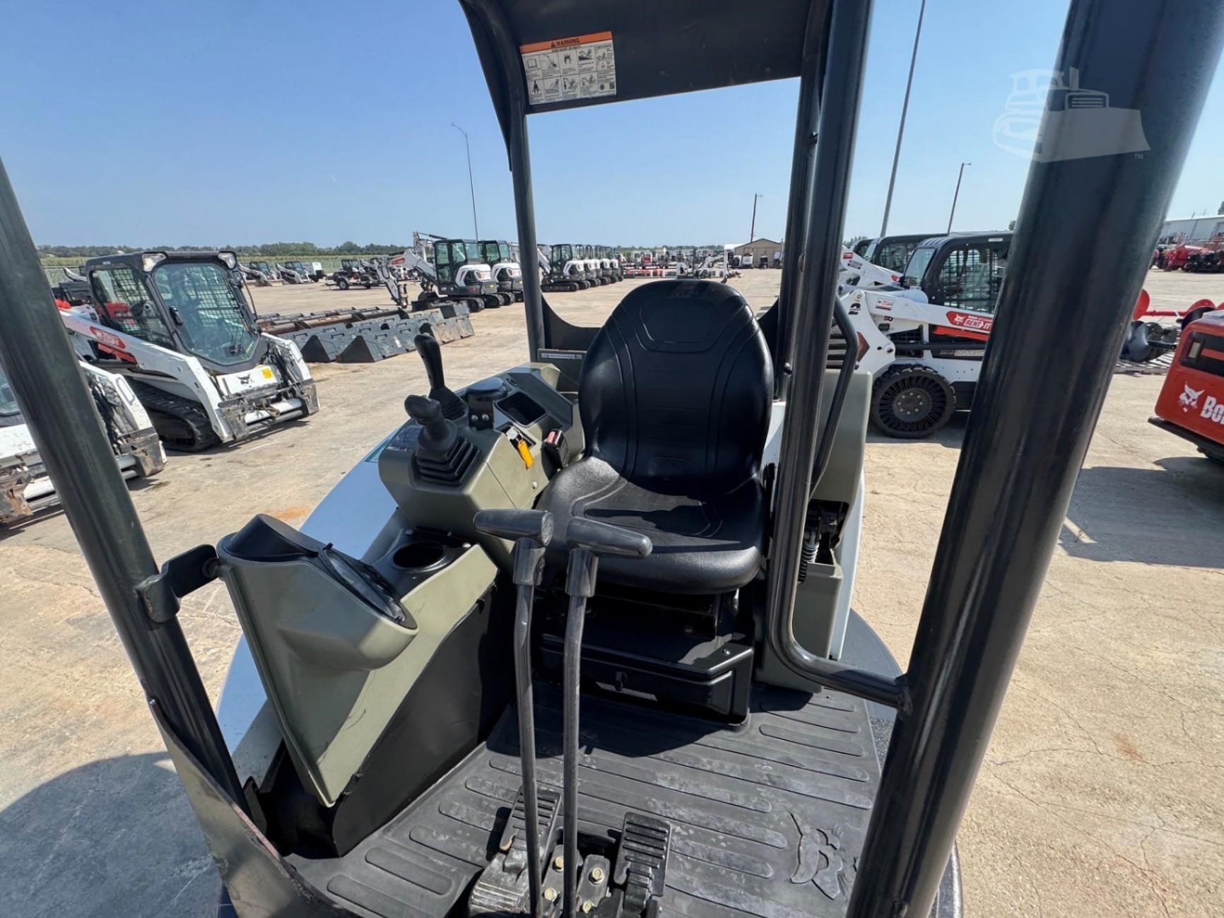 2015 Bobcat E26 Excavators for sale in Lincoln, NE - listing photo 7 of 8