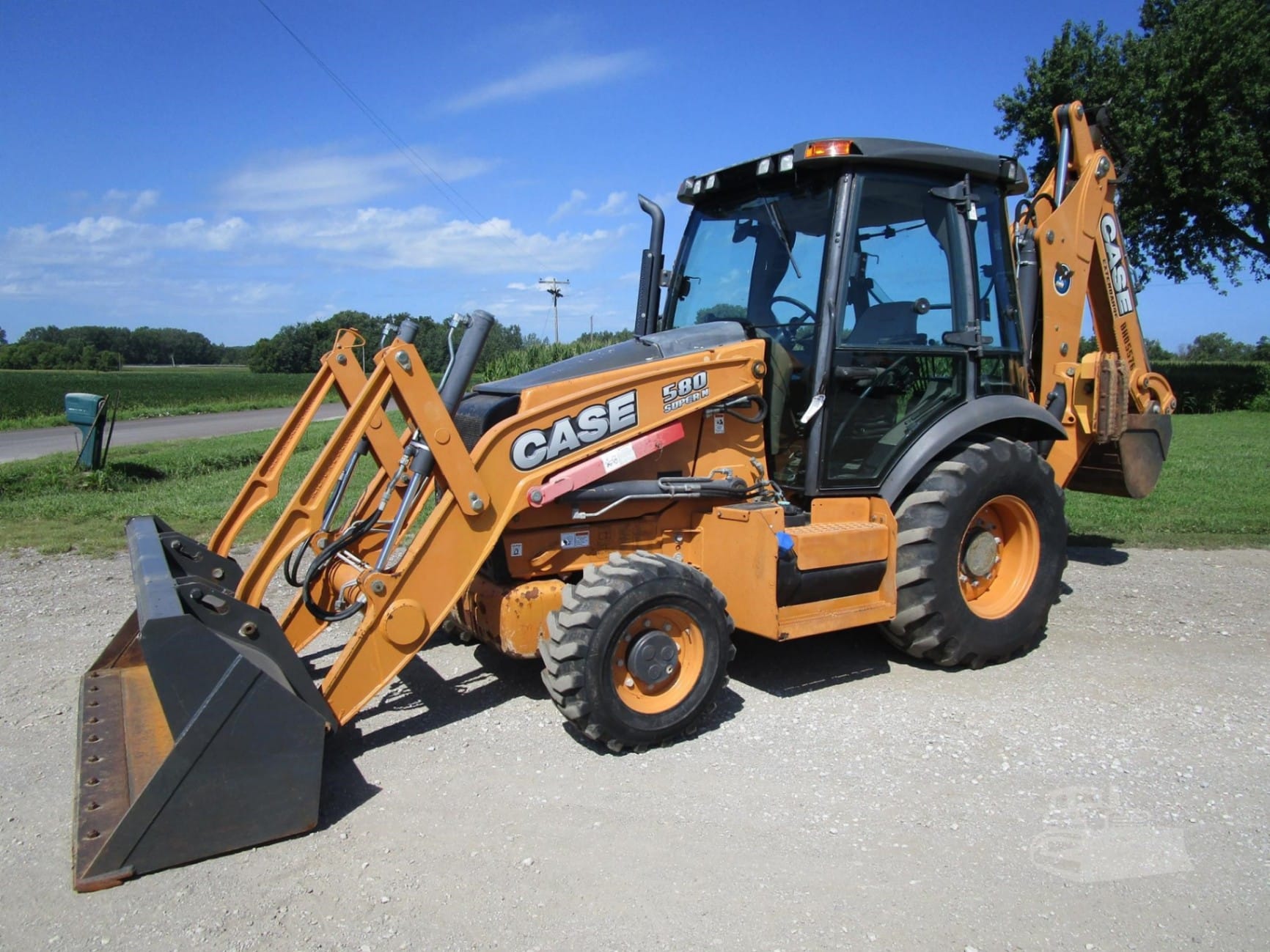 2015 CASE 580 Super N Backhoe Loaders for sale in St Joseph, MO - primary listing photo of 6