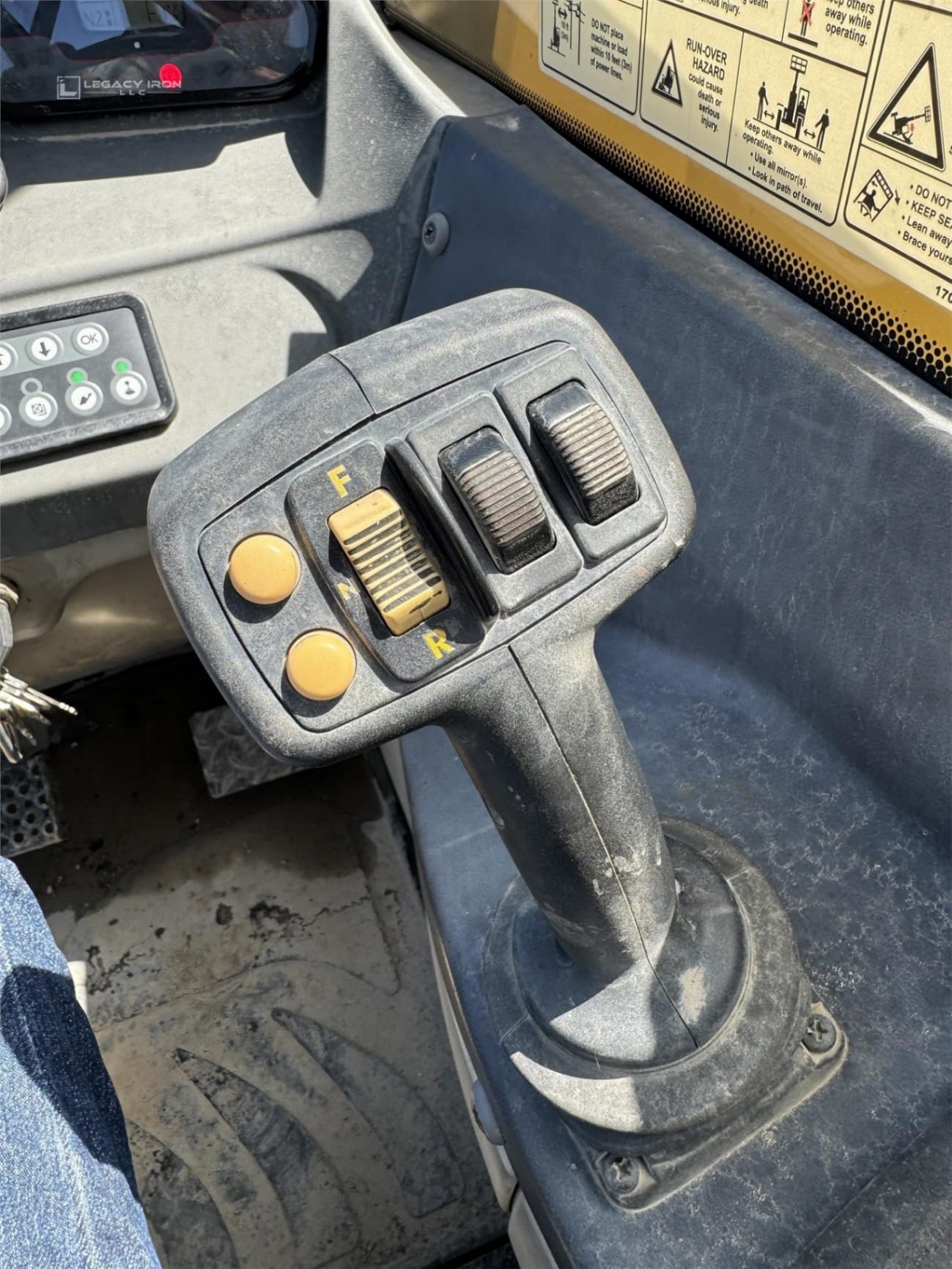2015 Caterpillar TH514C Telehandlers Forklifts for sale in Grain Valley, MO - listing photo 8 of 8