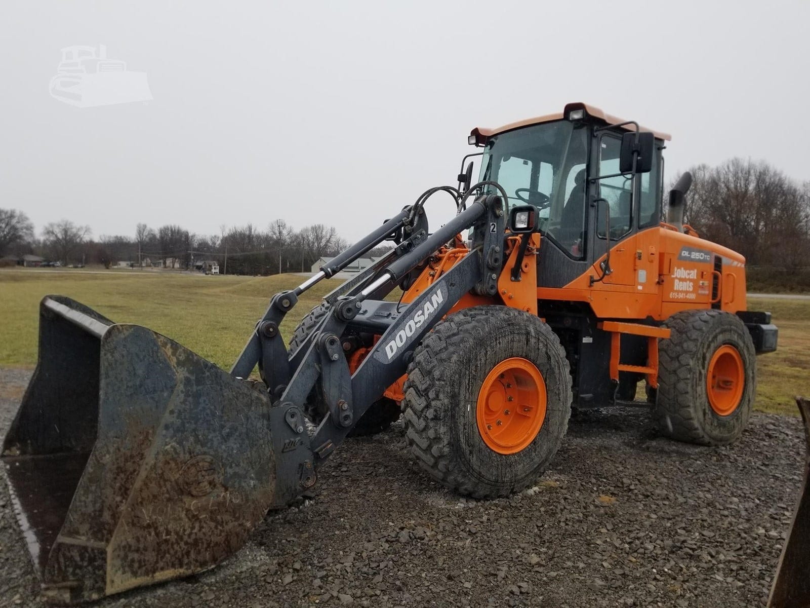 2015 DOOSAN DL200TC-3 Wheel Loaders for sale in Benton, IL - listing photo 2 of 8