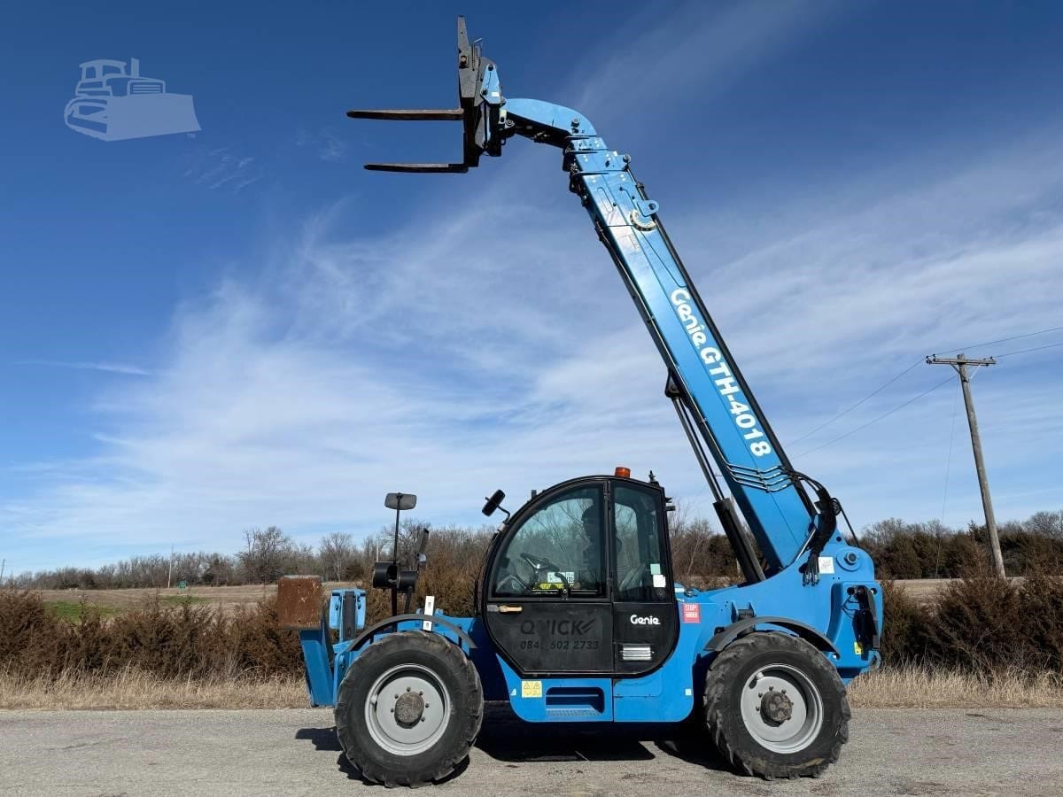 2015 Genie GTH4018 Telehandler Telescopic Forklift for sale in Severy, KS - listing photo 4 of 8