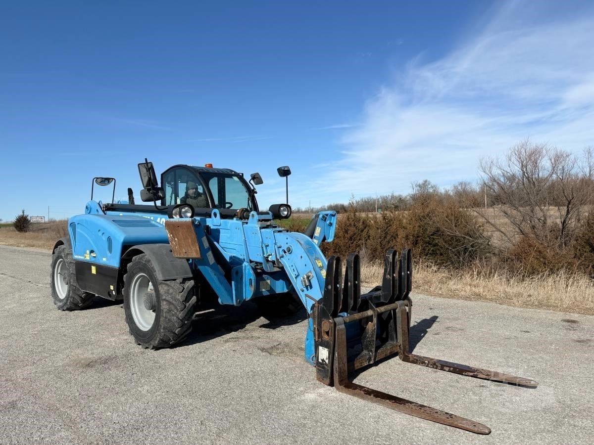 2015 Genie GTH4018 Telehandler Telescopic Forklift for sale in Severy, KS - listing photo 7 of 8