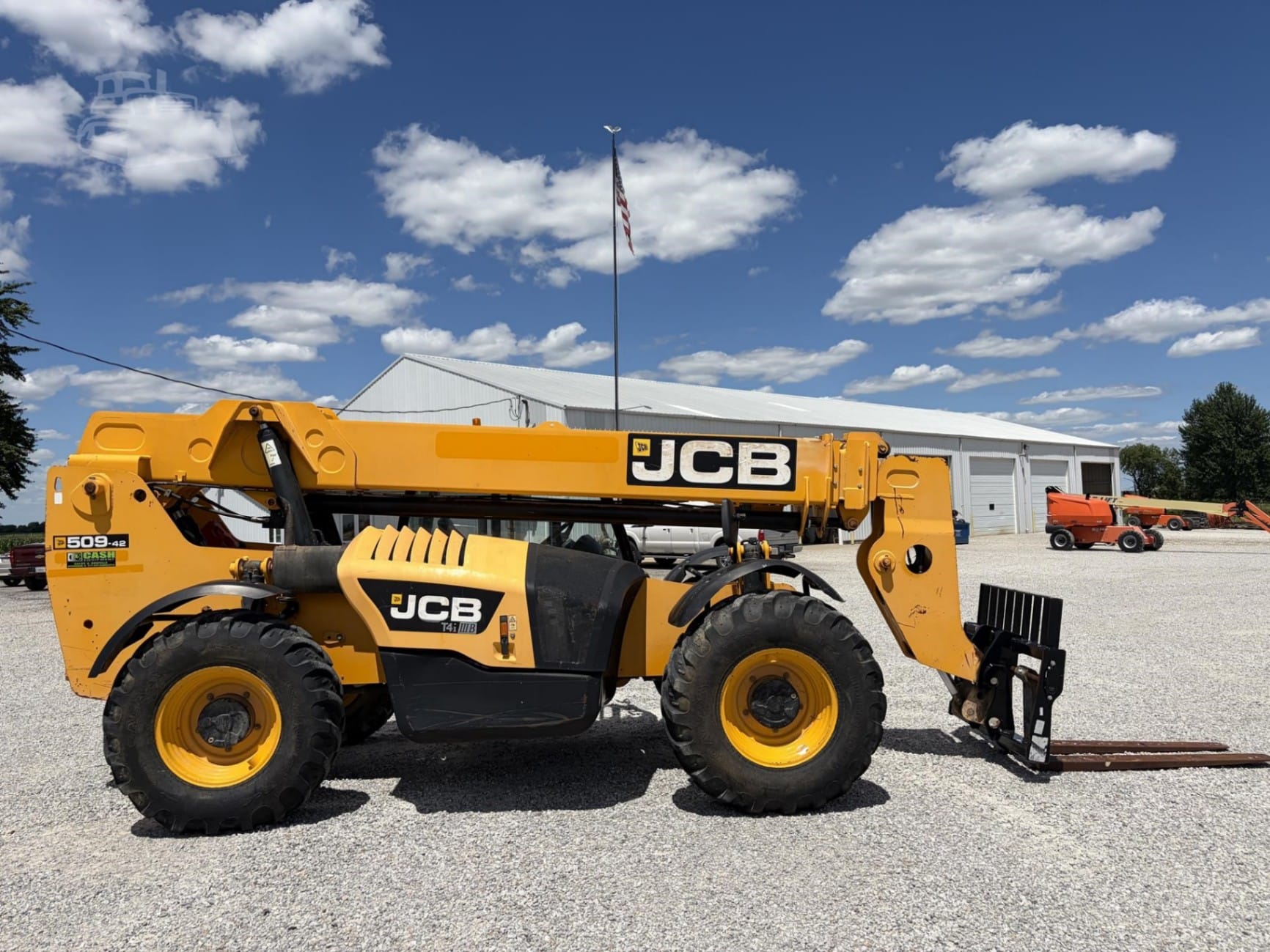 2015 JCB 509-42 Telehandlers Forklifts for sale in Clay City, IL - primary listing photo of 8