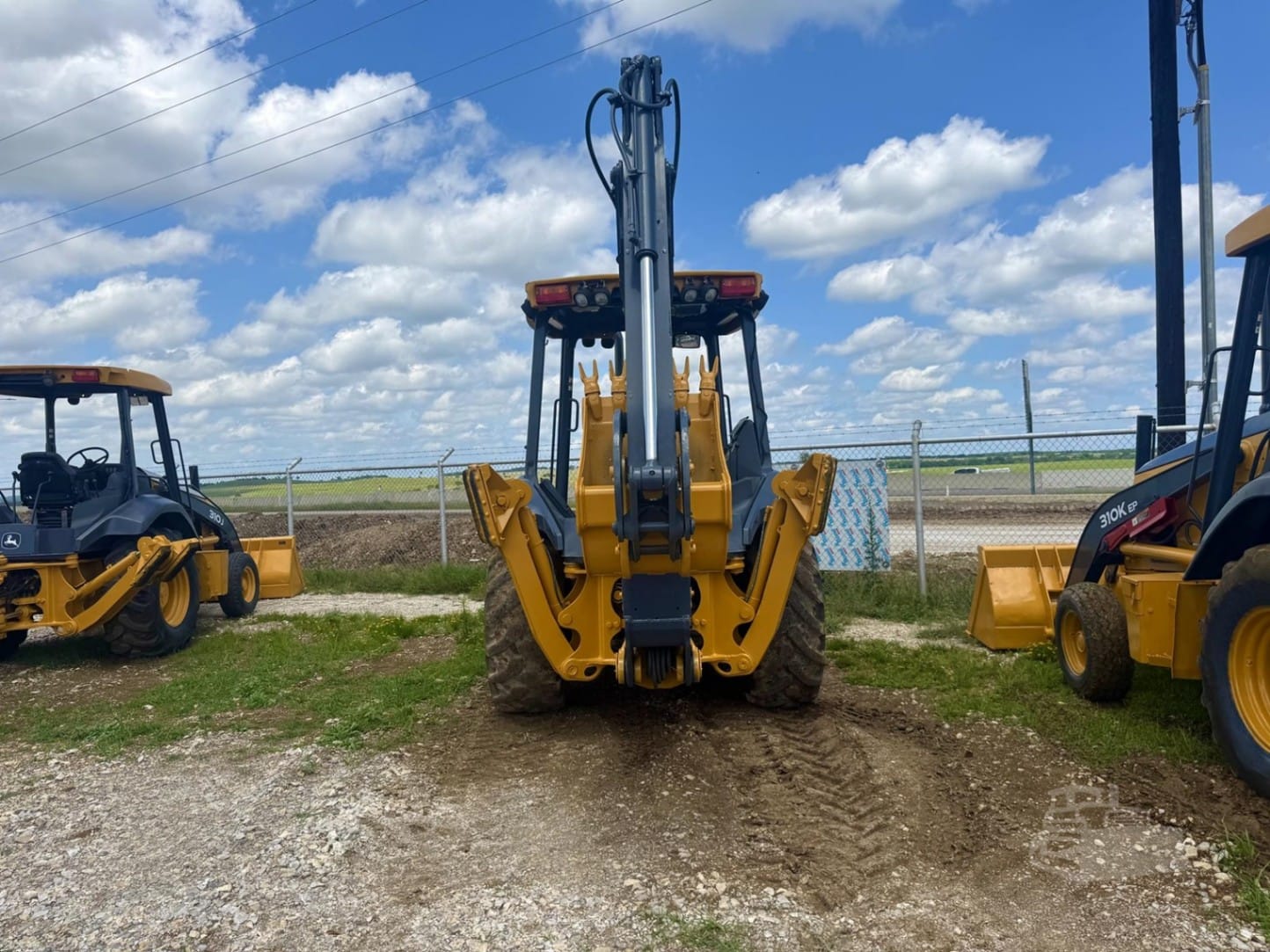 2015 John Deere 310K EP Backhoe Loaders for sale in Gainesville, TX - listing photo 2 of 6