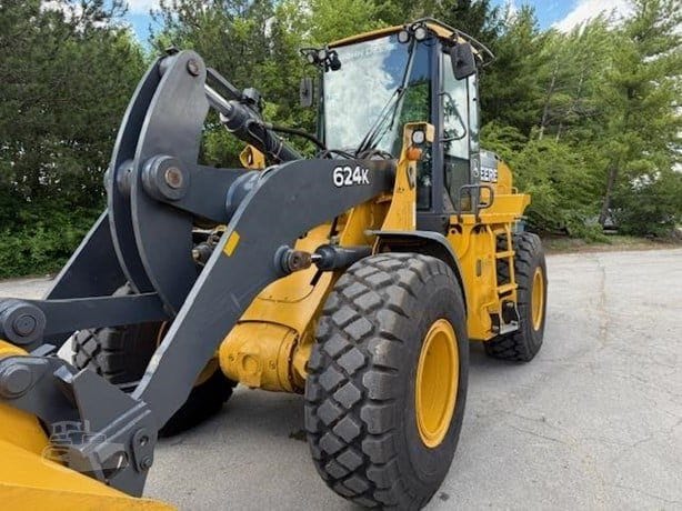2015 John Deere 624K Wheel Loaders for sale in City, IL - listing photo 7 of 8