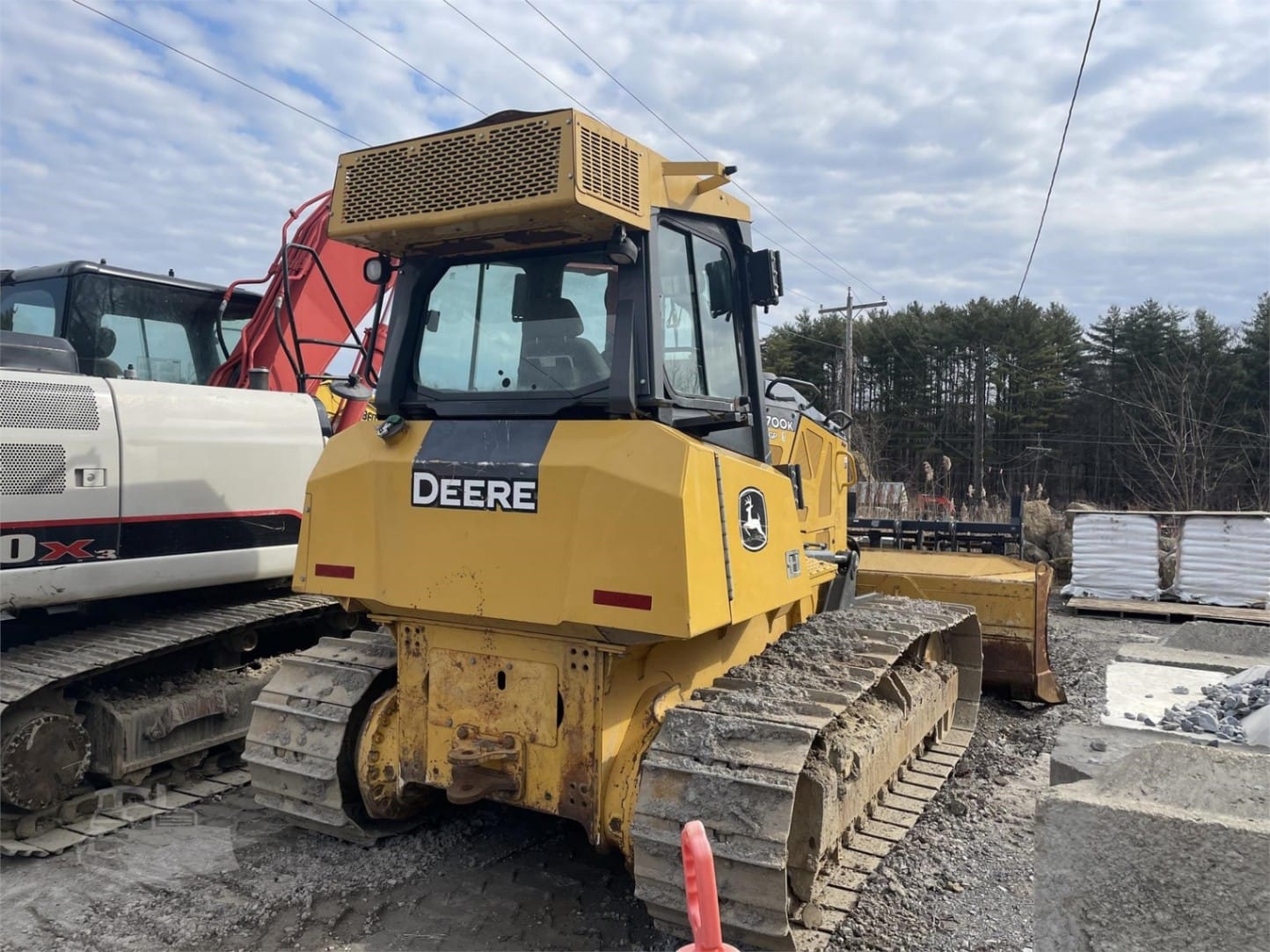 2015 John Deere 700K LGP Dozers for sale in Greenfield Center, NY - listing photo 2 of 10