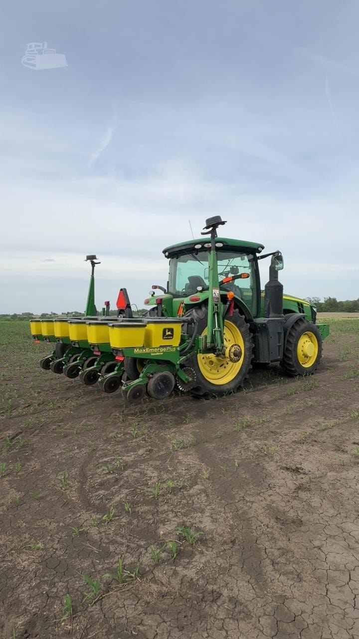 2015 John Deere 8295R Field Tractors Power for sale in Bedford, IA - listing photo 5 of 11