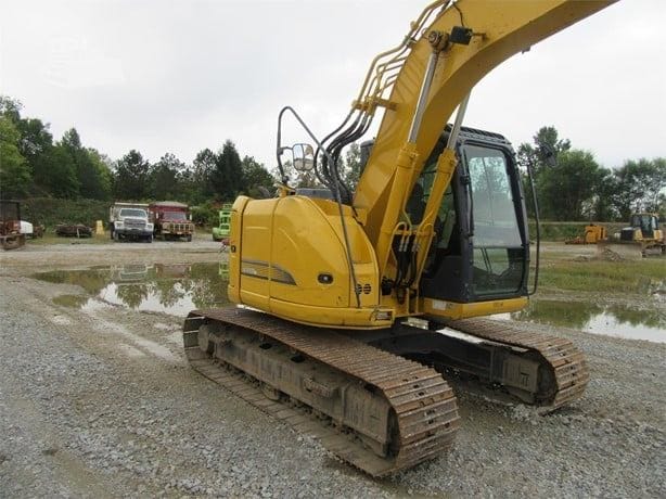 2015 Kobelco SK140SR Excavators for sale in Pemberville, OH - listing photo 2 of 7