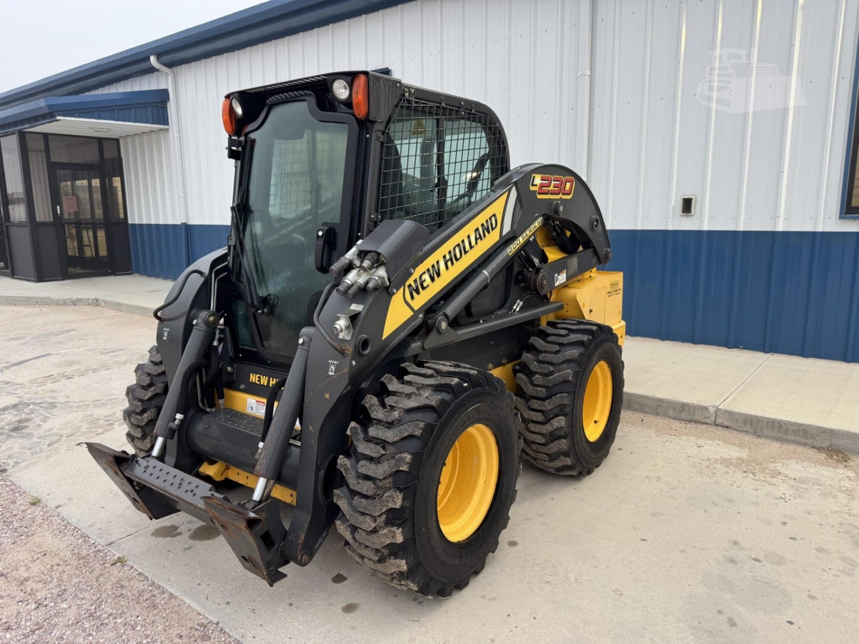 2015 New Holland L230 Skid Steer Loaders for sale in Bassett, NE - primary listing photo of 8