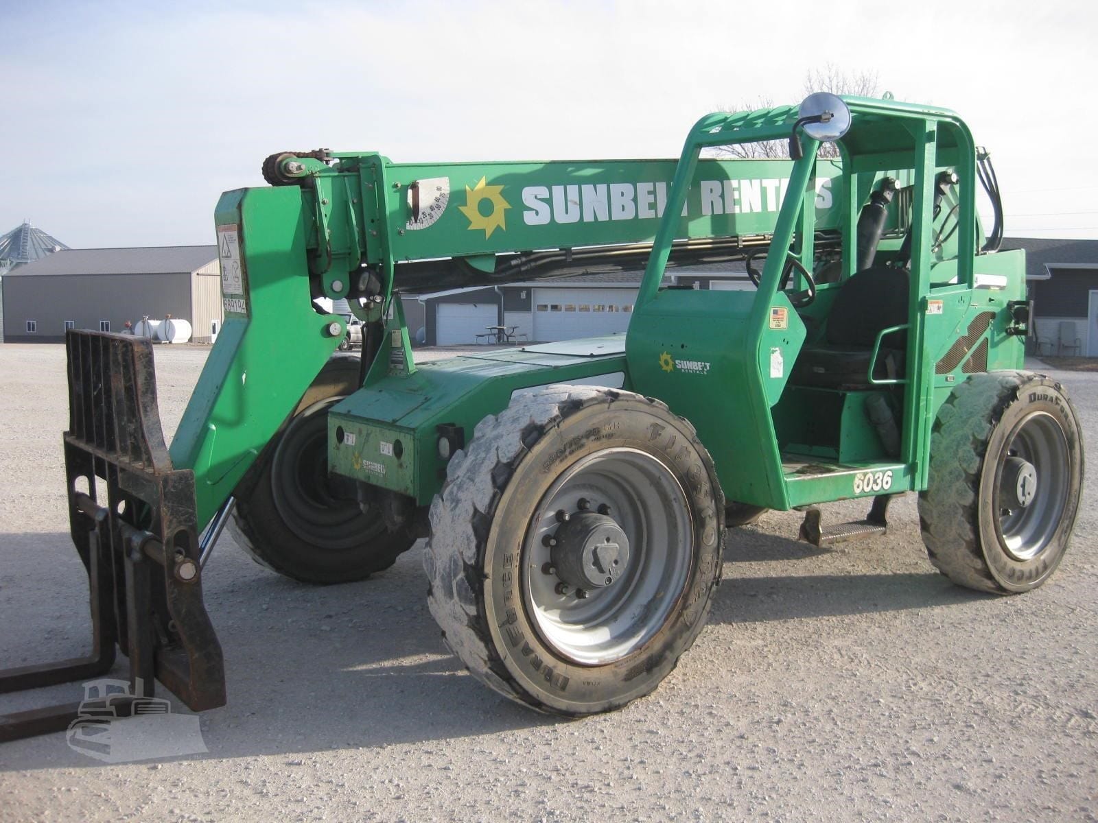 2015 SkyTrak (JLG) 6036 Telehandlers Forklifts for sale in Shellsburg, IA - primary listing photo of 13