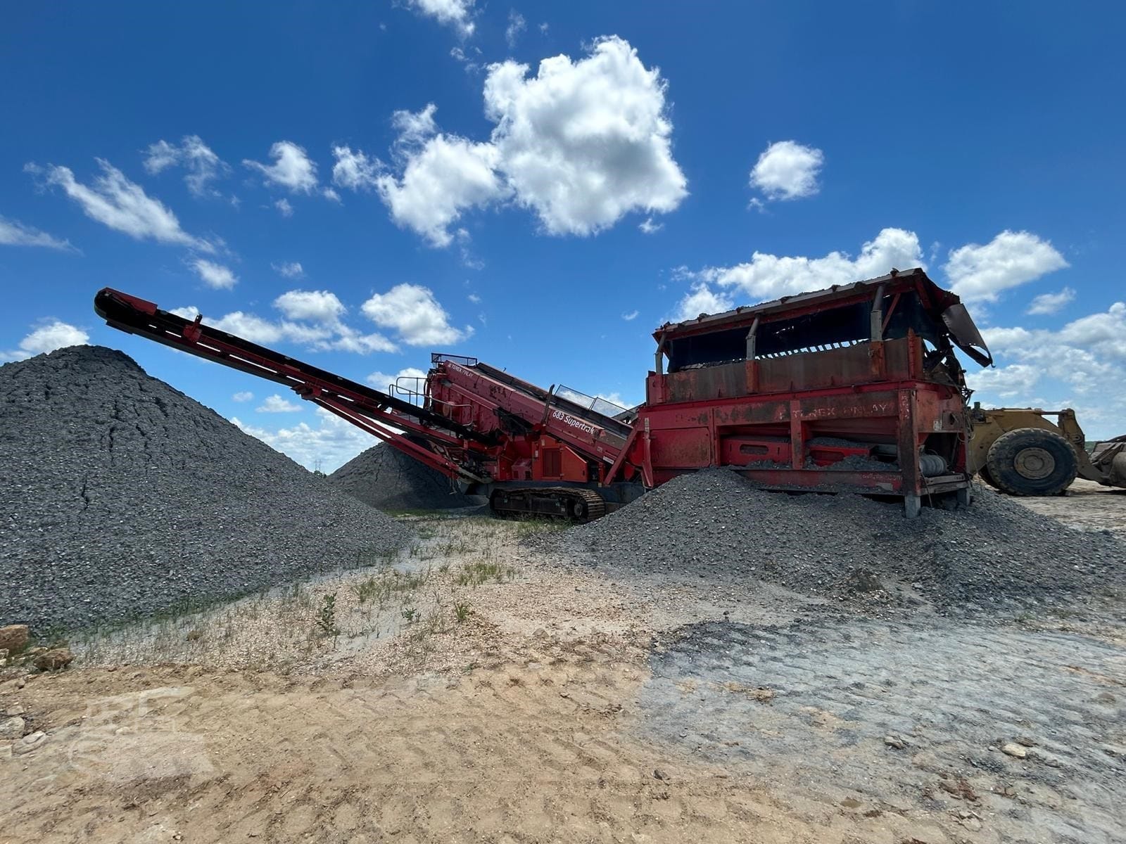 2015 Terex Finlay 683 Supertrak Screen Plant Tracked for sale in Austin, TX - listing photo 3 of 8