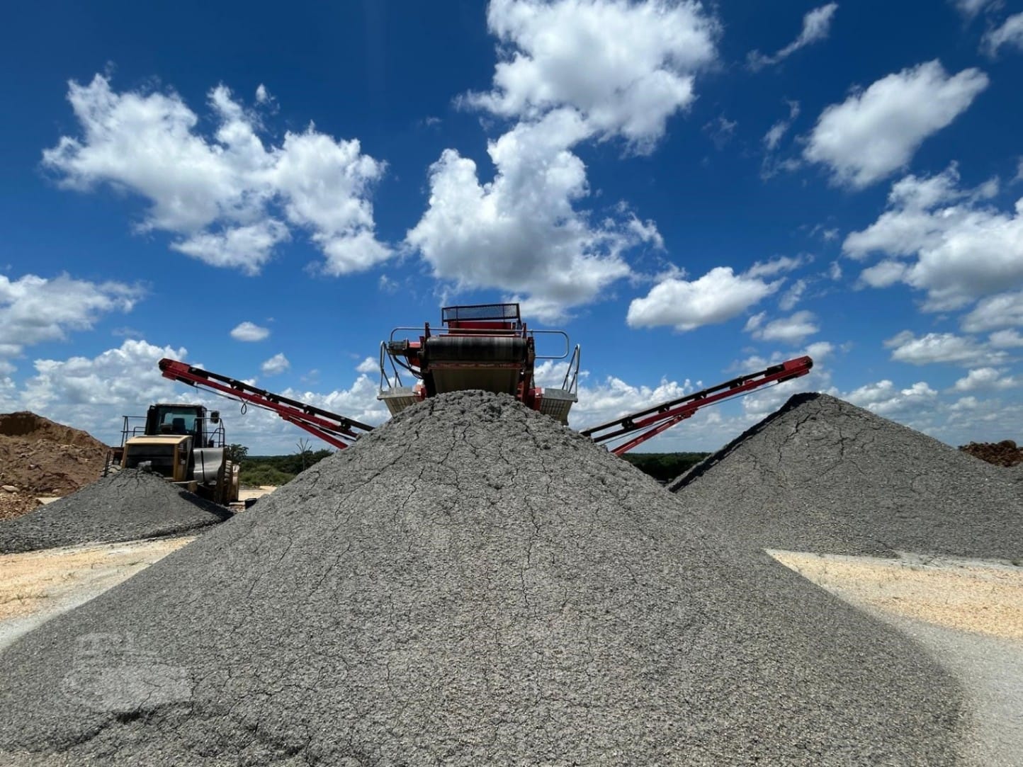 2015 Terex Finlay 683 Supertrak Screen Plant Tracked for sale in Austin, TX - listing photo 4 of 8
