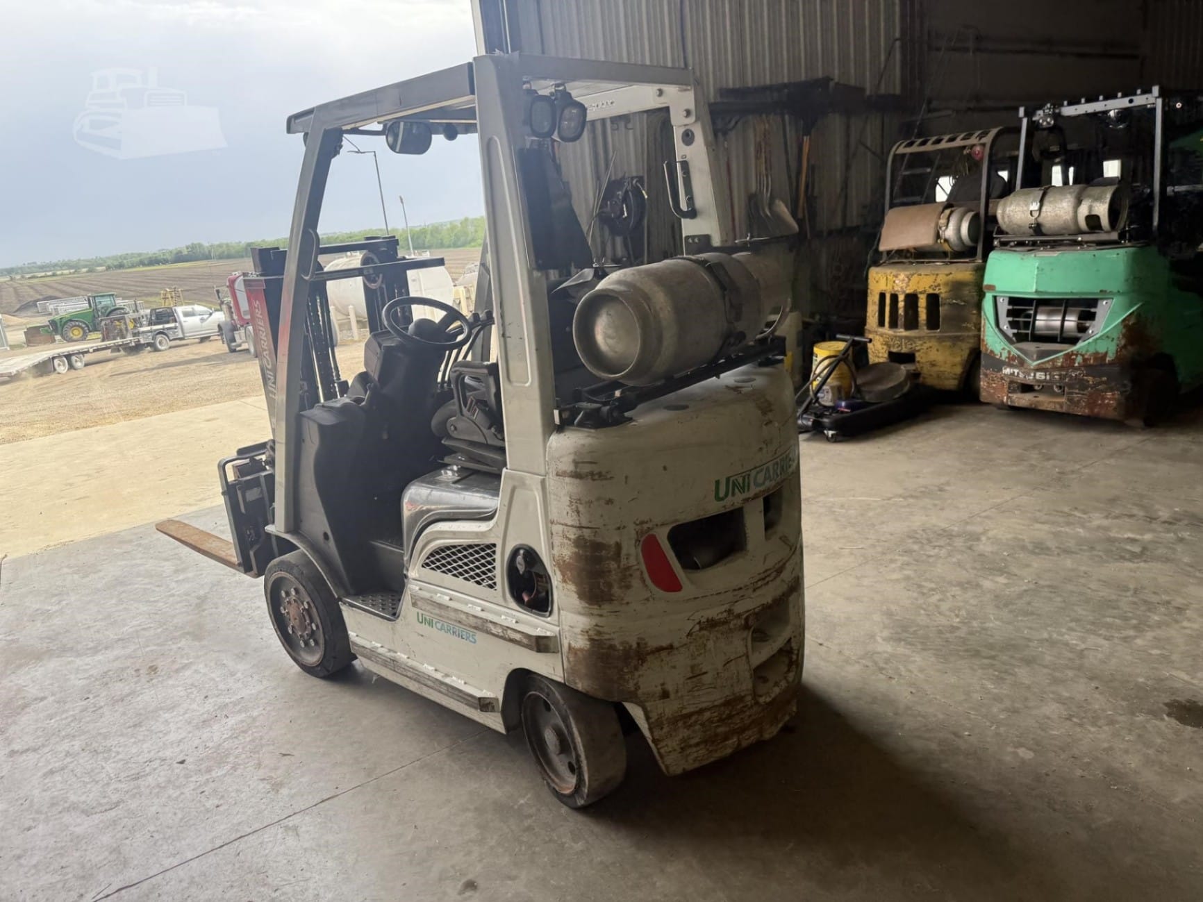 2015 Unicarriers CF40 Telehandlers Forklifts for sale in Newton, IA - listing photo 9 of 30