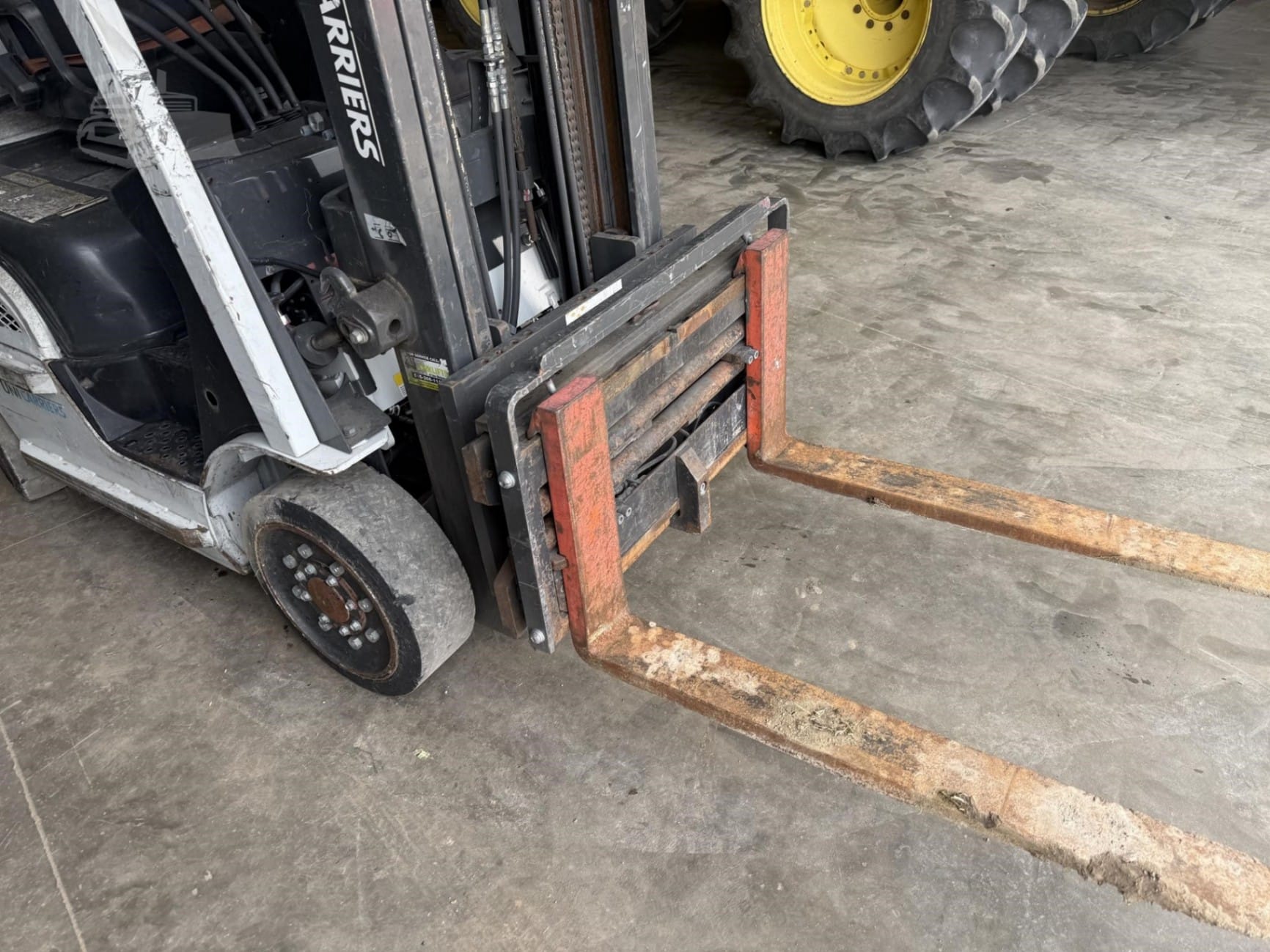 2015 Unicarriers CF40 Telehandlers Forklifts for sale in Newton, IA - listing photo 17 of 30