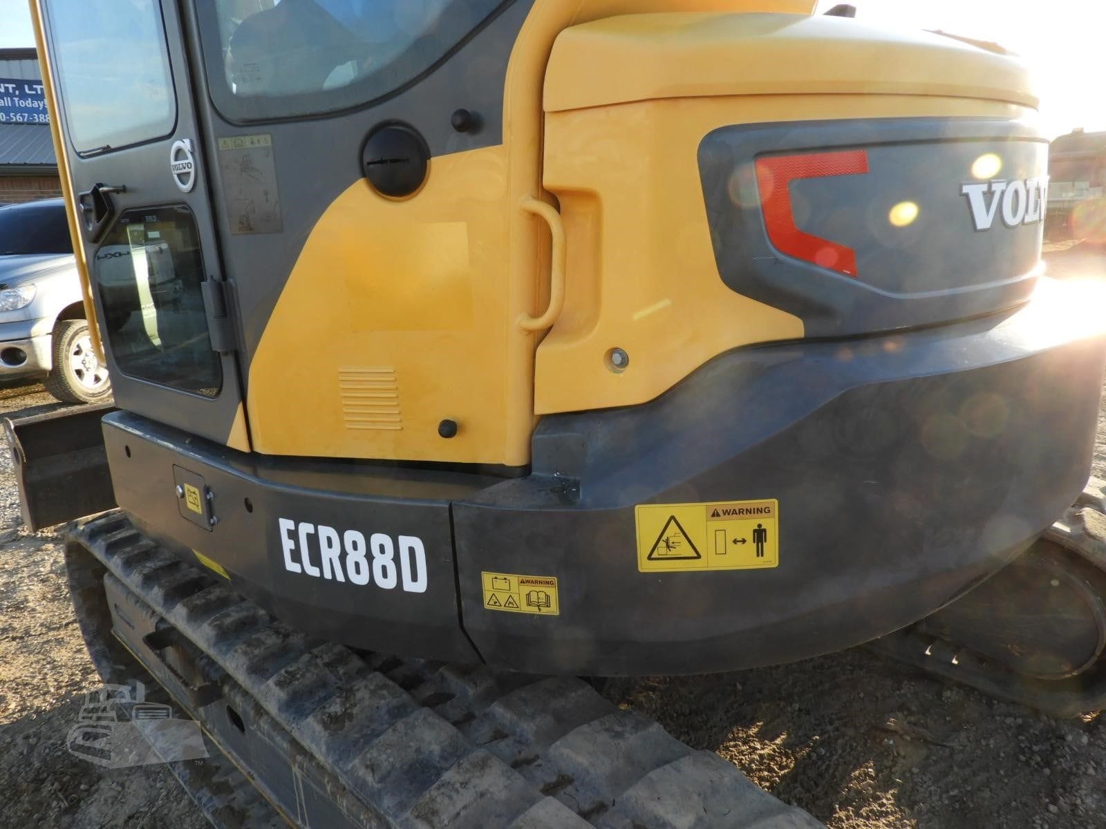 2015 Volvo ECR88D Excavators for sale in Holmesville, OH - listing photo 4 of 8