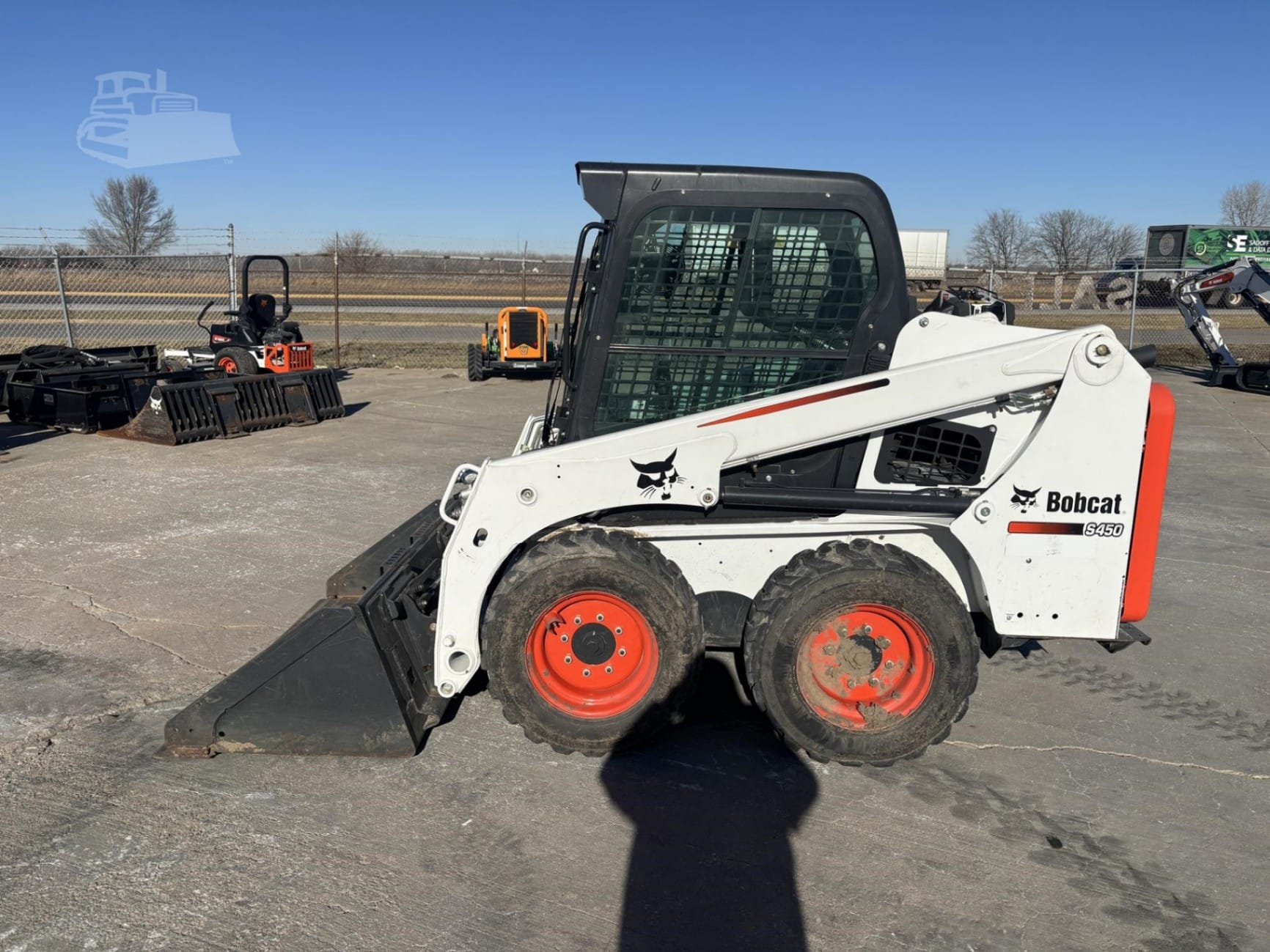 2016 Bobcat S450 Skid Steer Loaders for sale in Lincoln, NE - primary listing photo of 8