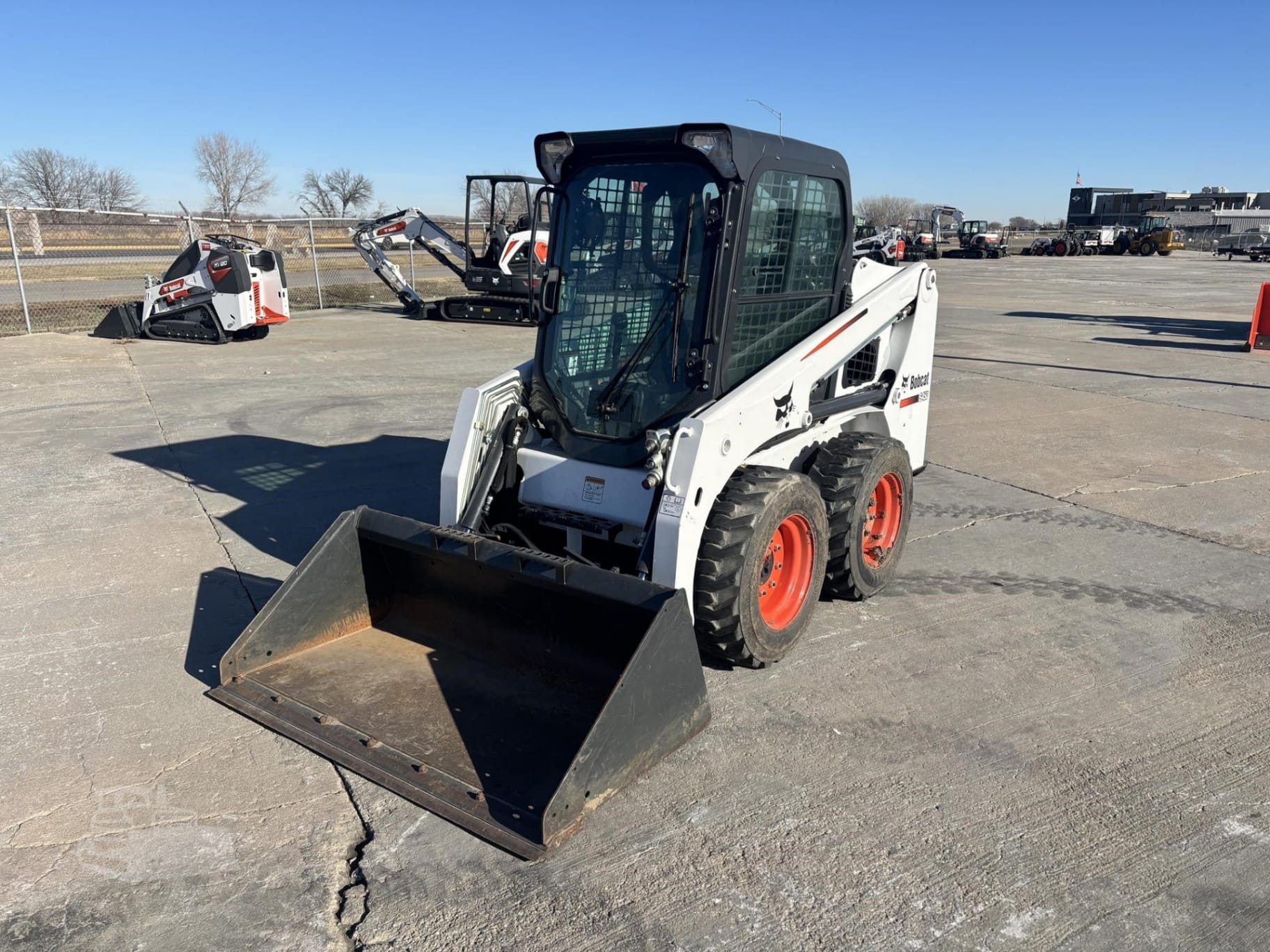 2016 Bobcat S450 Skid Steer Loaders for sale in Lincoln, NE - listing photo 3 of 8