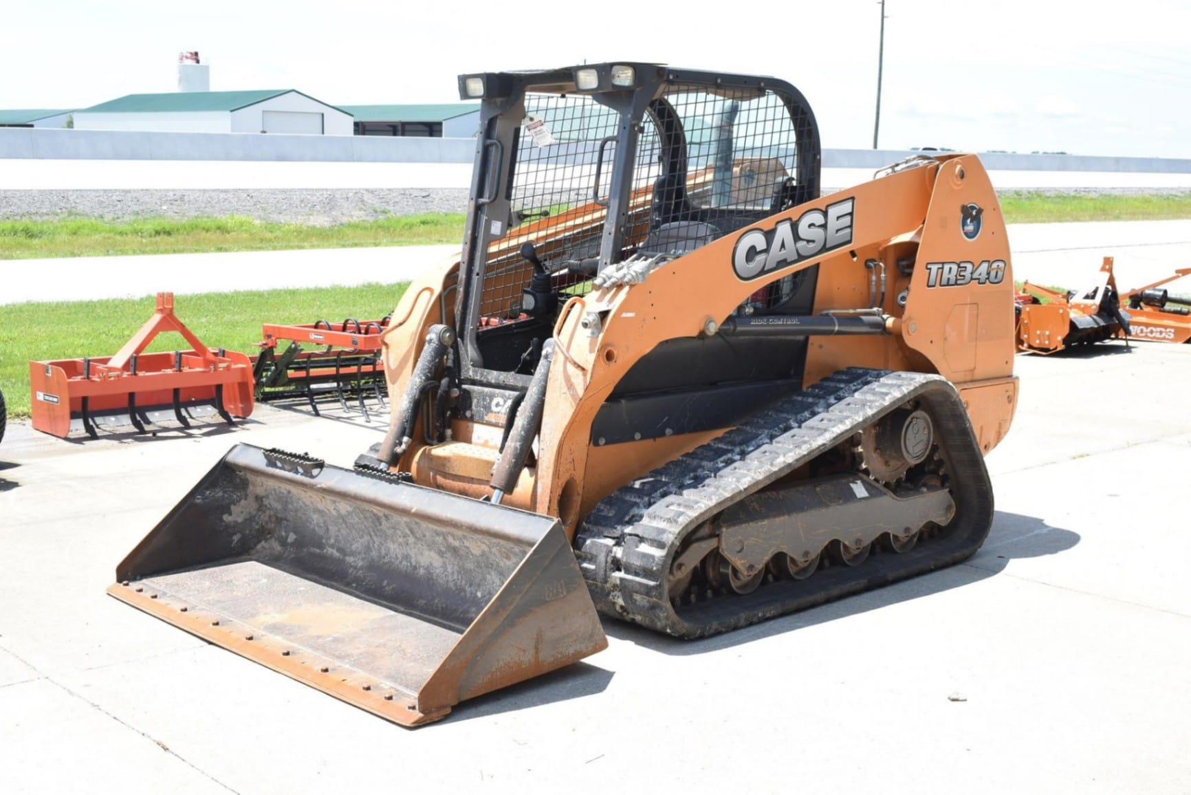 2016 CASE TR340 Track Loaders for sale in Kingdom City, MO - primary listing photo of 8